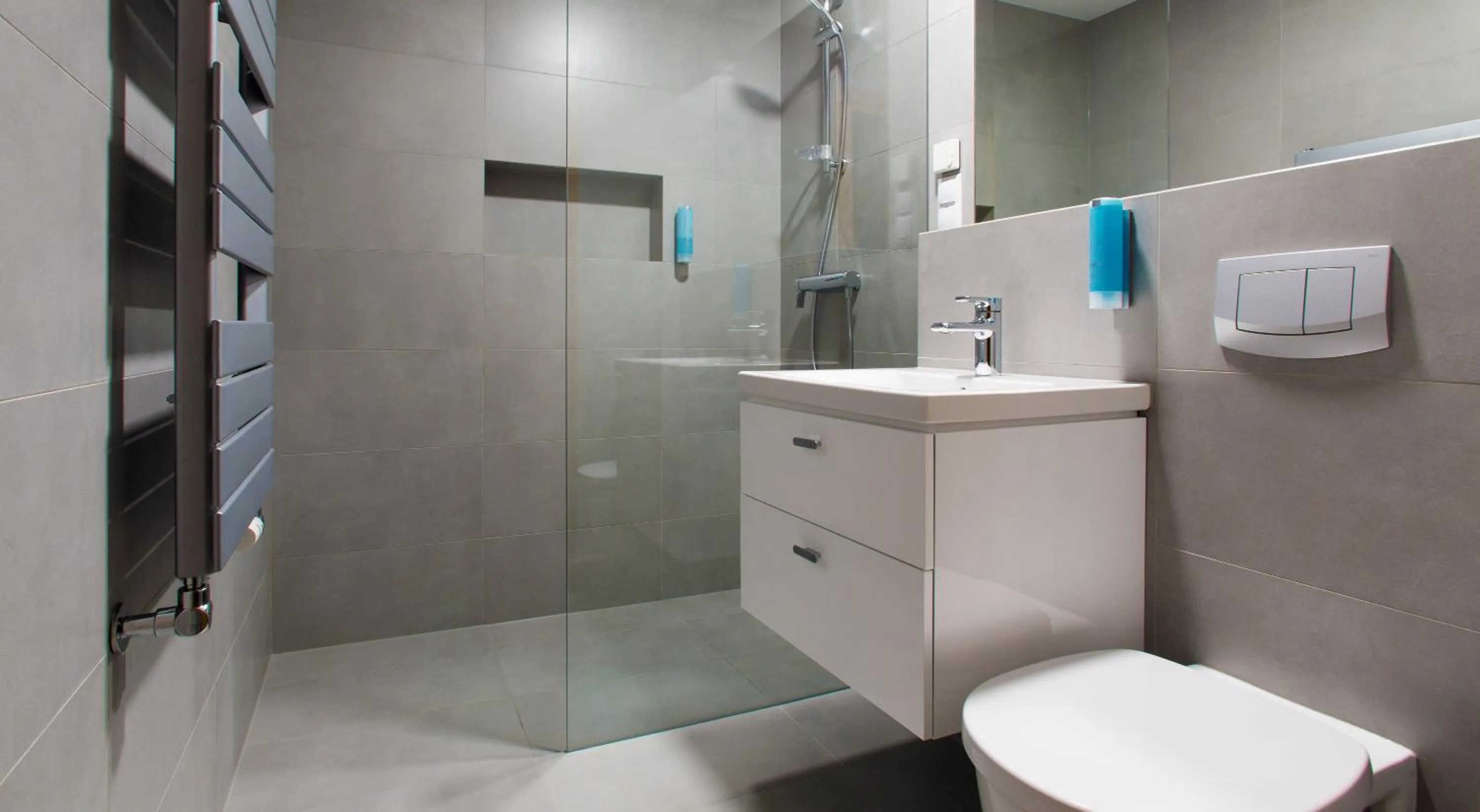 Bathroom in Lemon Resort Spa