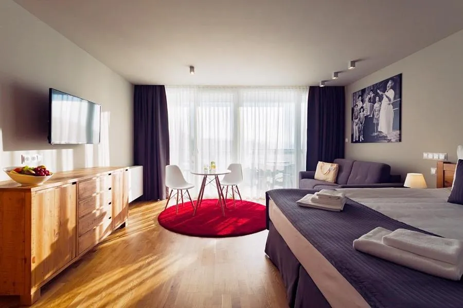 Bed in Lemon Resort Spa