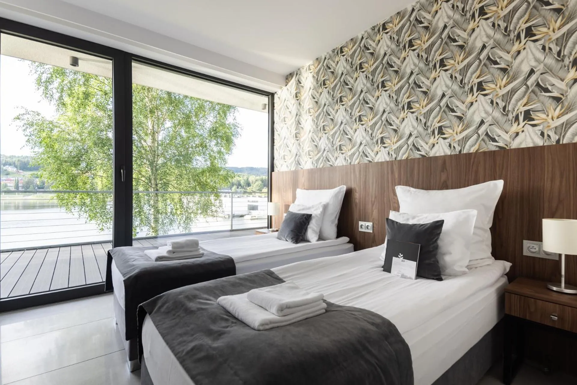 Bed in Lemon Resort Spa