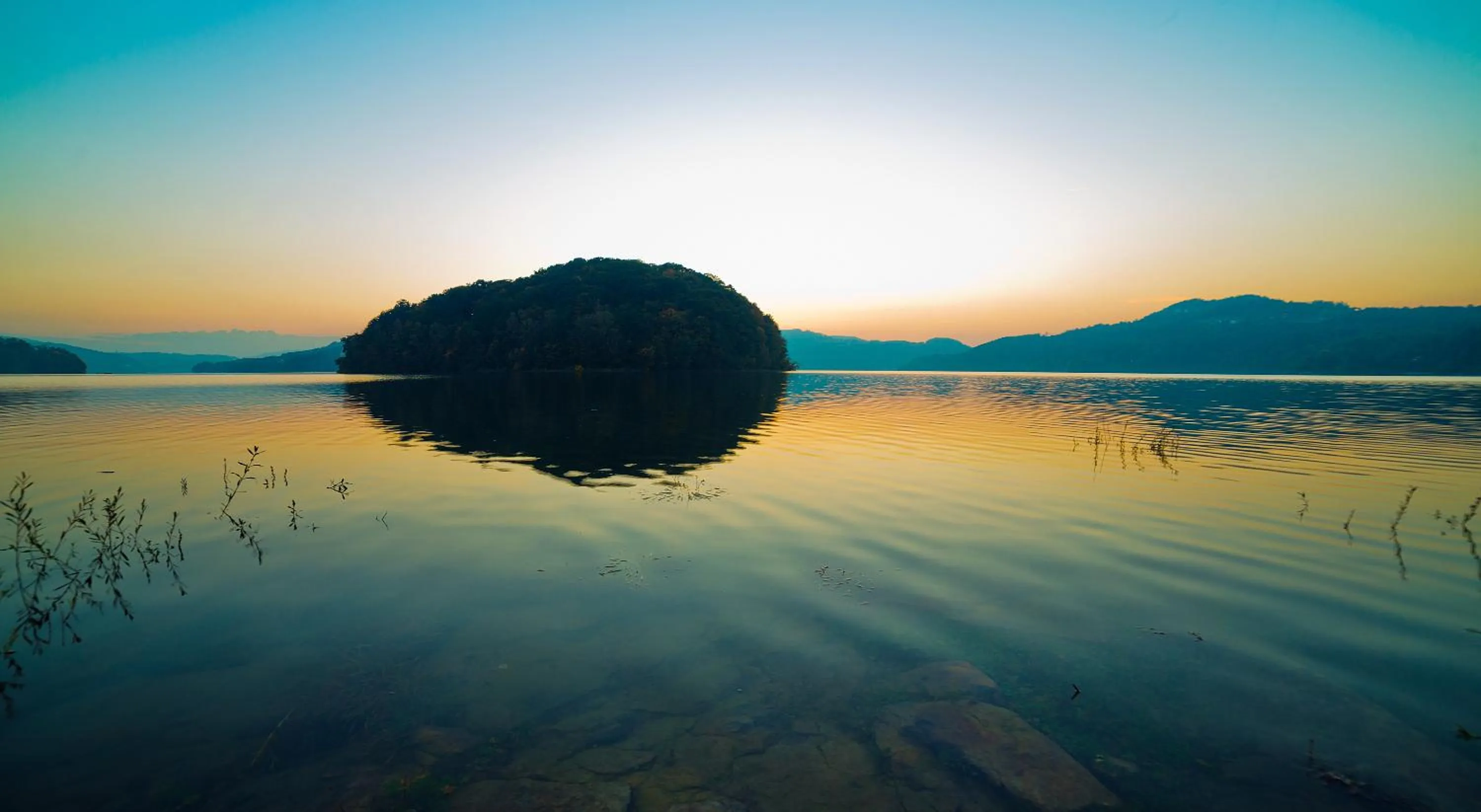 Summer in Lemon Resort Spa