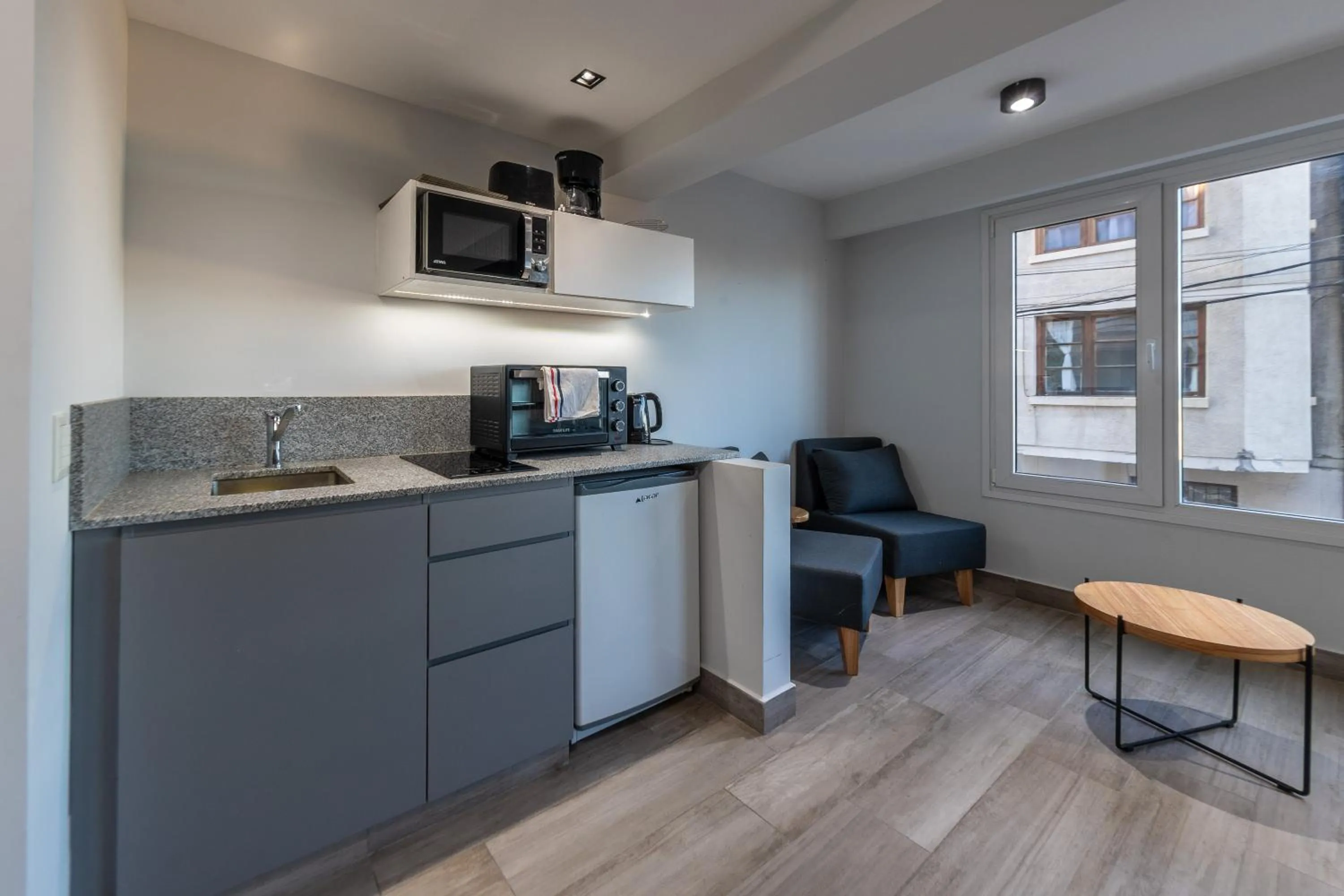 Kitchen or kitchenette in Departamentos Casa Piamonte