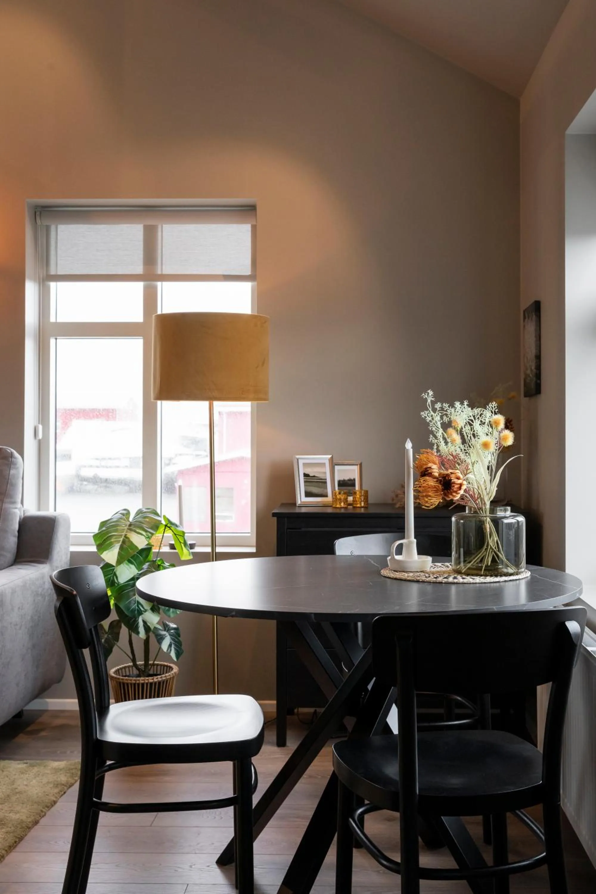 Ray of Sunshine Hafnargata