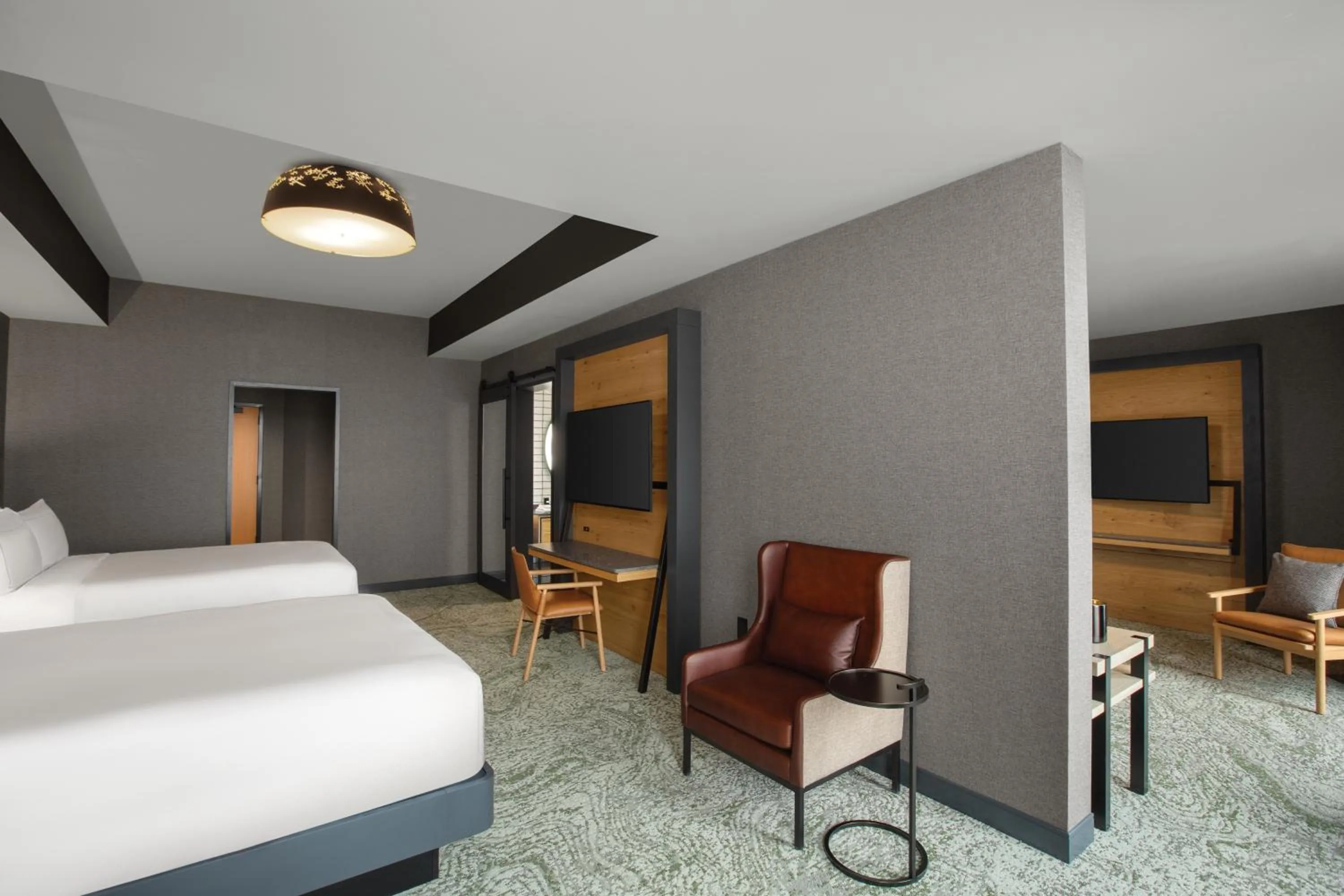 Bedroom, Bed in Cloudland at McLemore Resort Lookout Mountain, Curio by Hilton