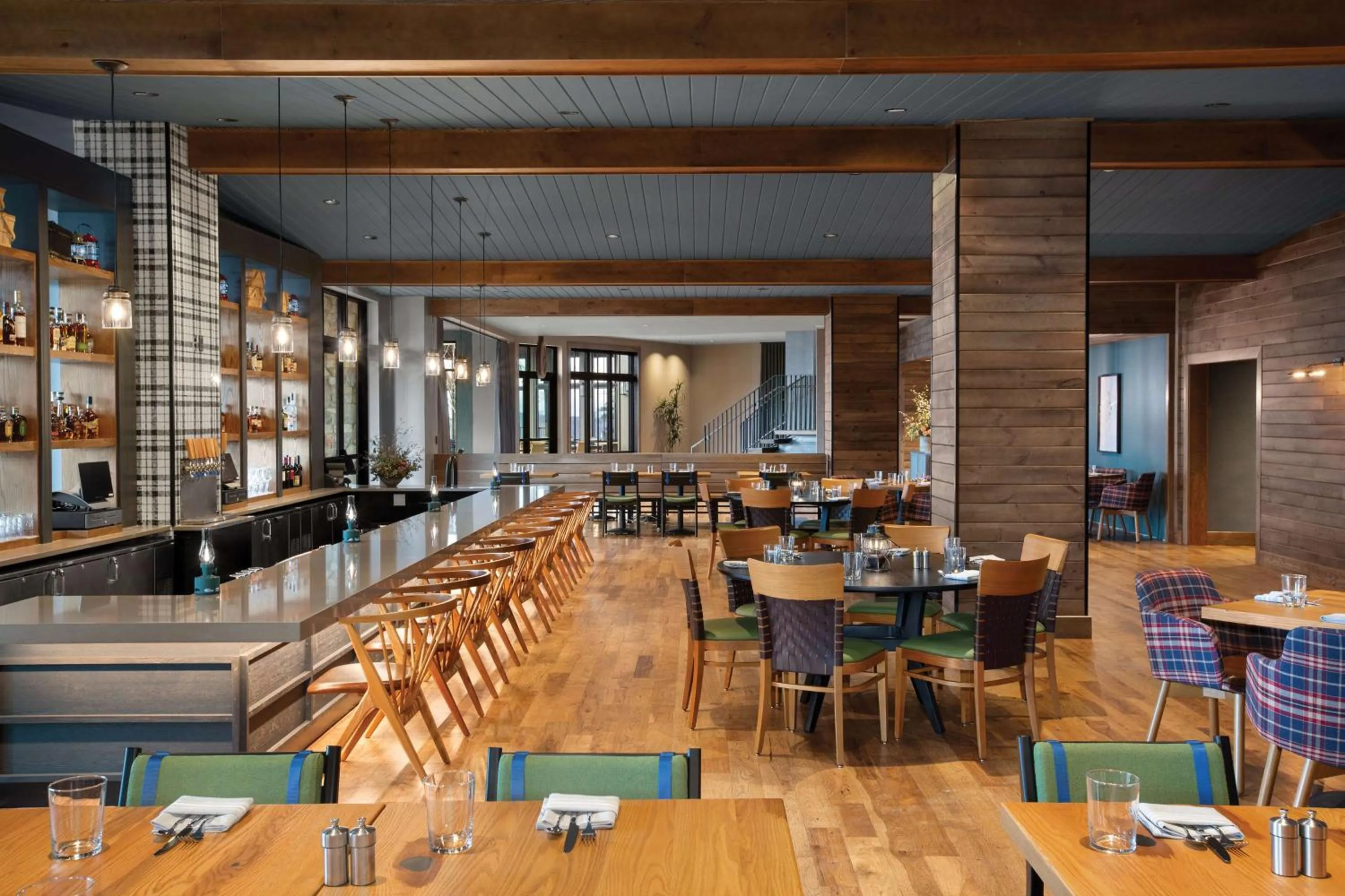 Restaurant/places to eat in Cloudland at McLemore Resort Lookout Mountain, Curio by Hilton