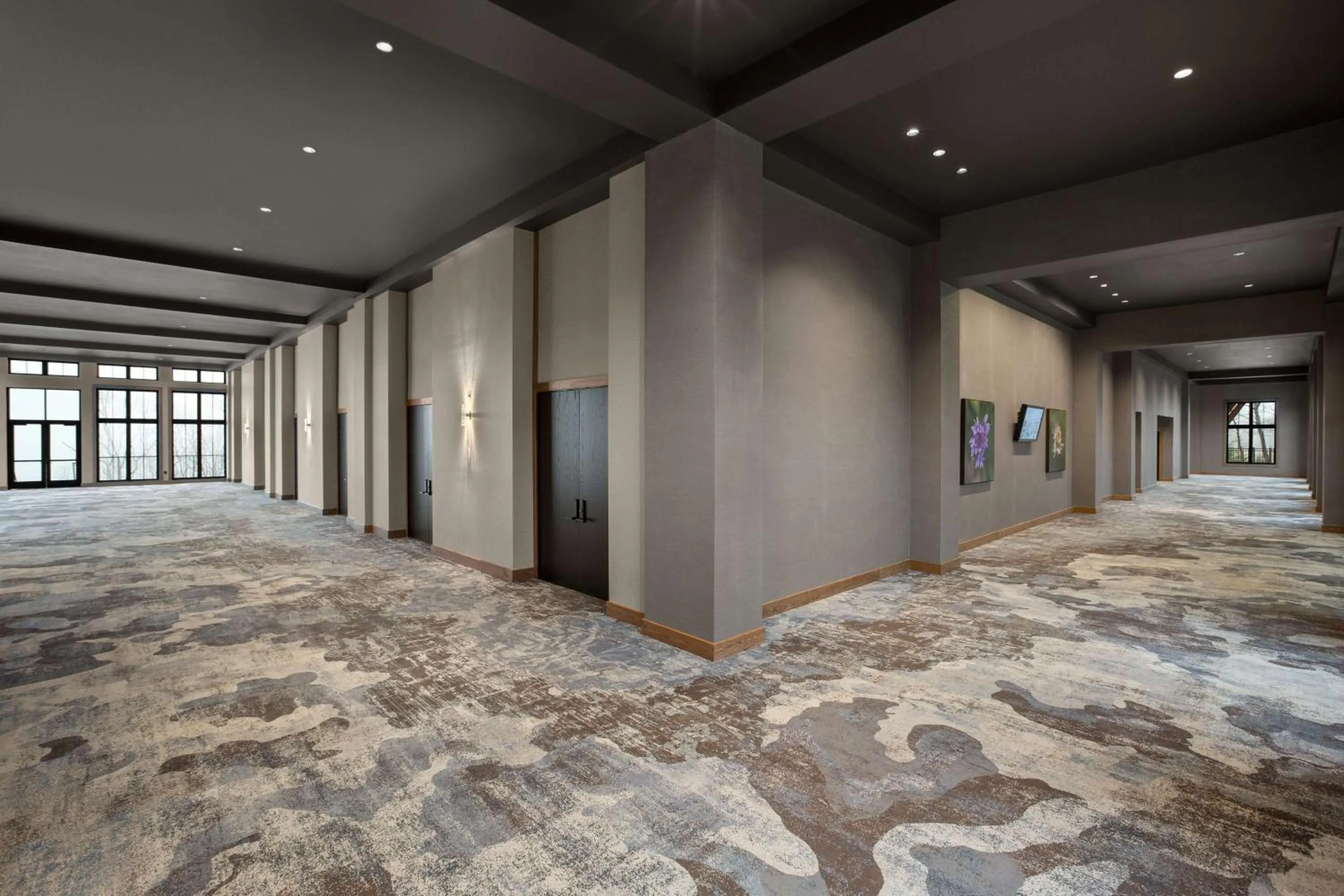 Meeting/conference room in Cloudland at McLemore Resort Lookout Mountain, Curio by Hilton