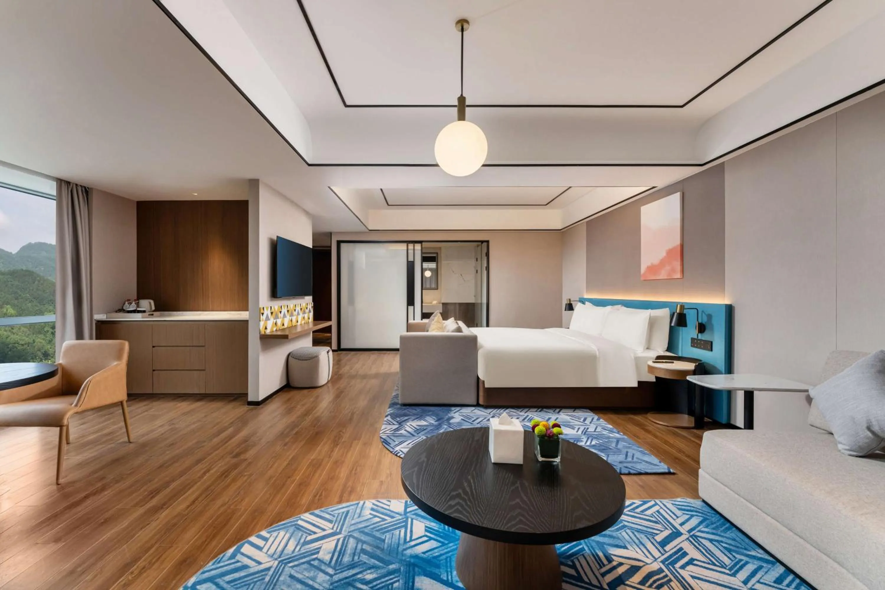 Living room, Bed in Hilton Garden Inn Huzhou High-Speed Railway Station