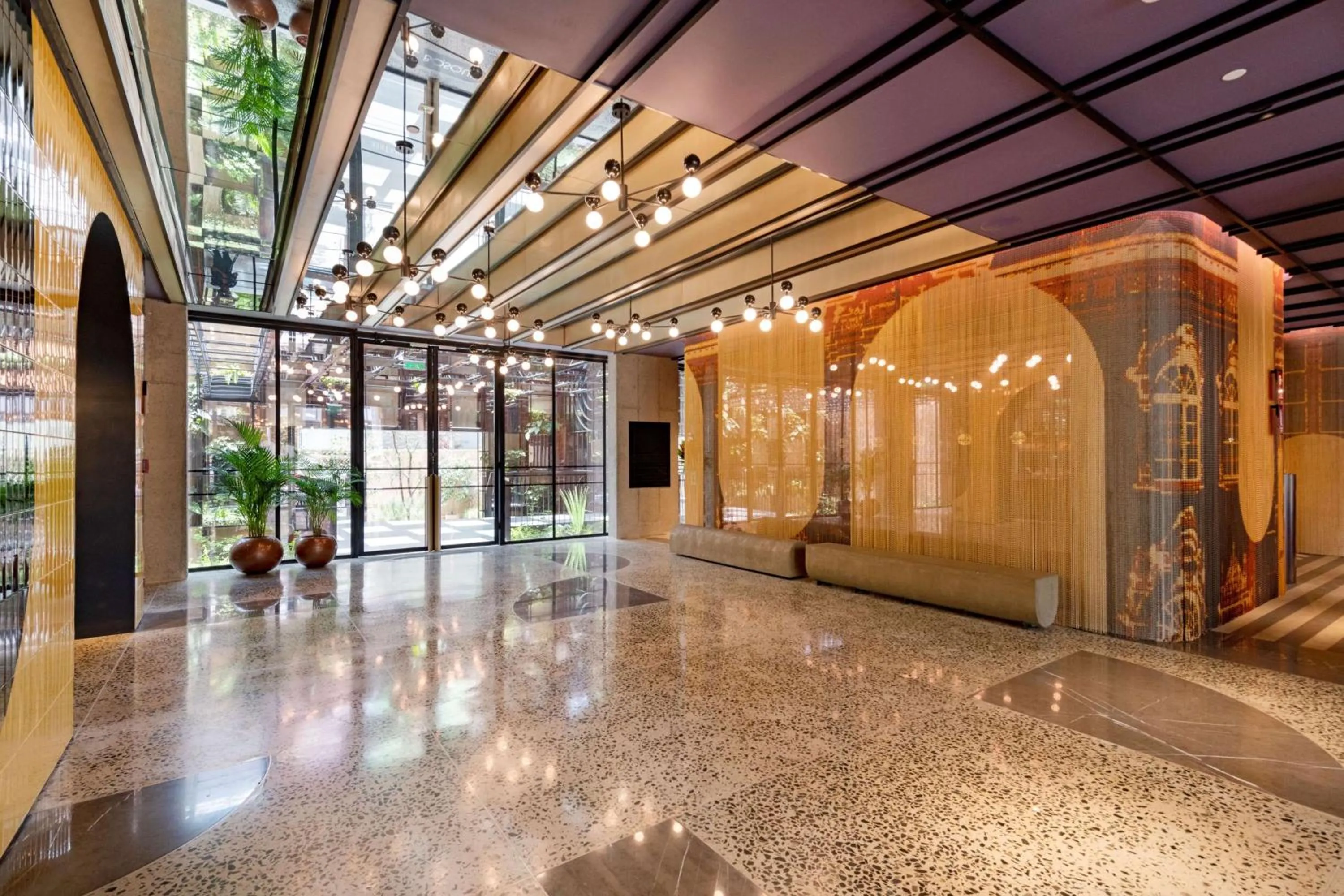 Lobby or reception in Doubletree By Hilton Lima San Isidro