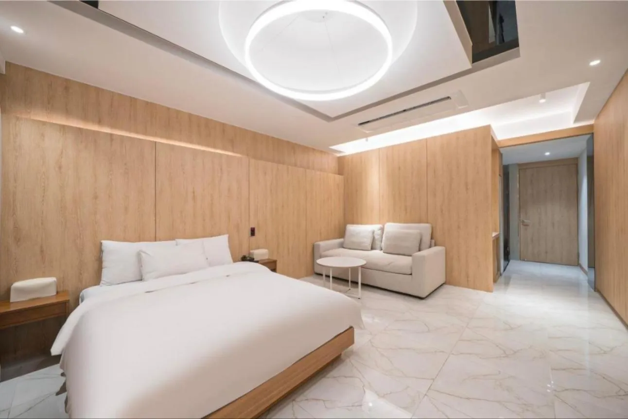 Bed in BrownDot Hotel Bong-Duk