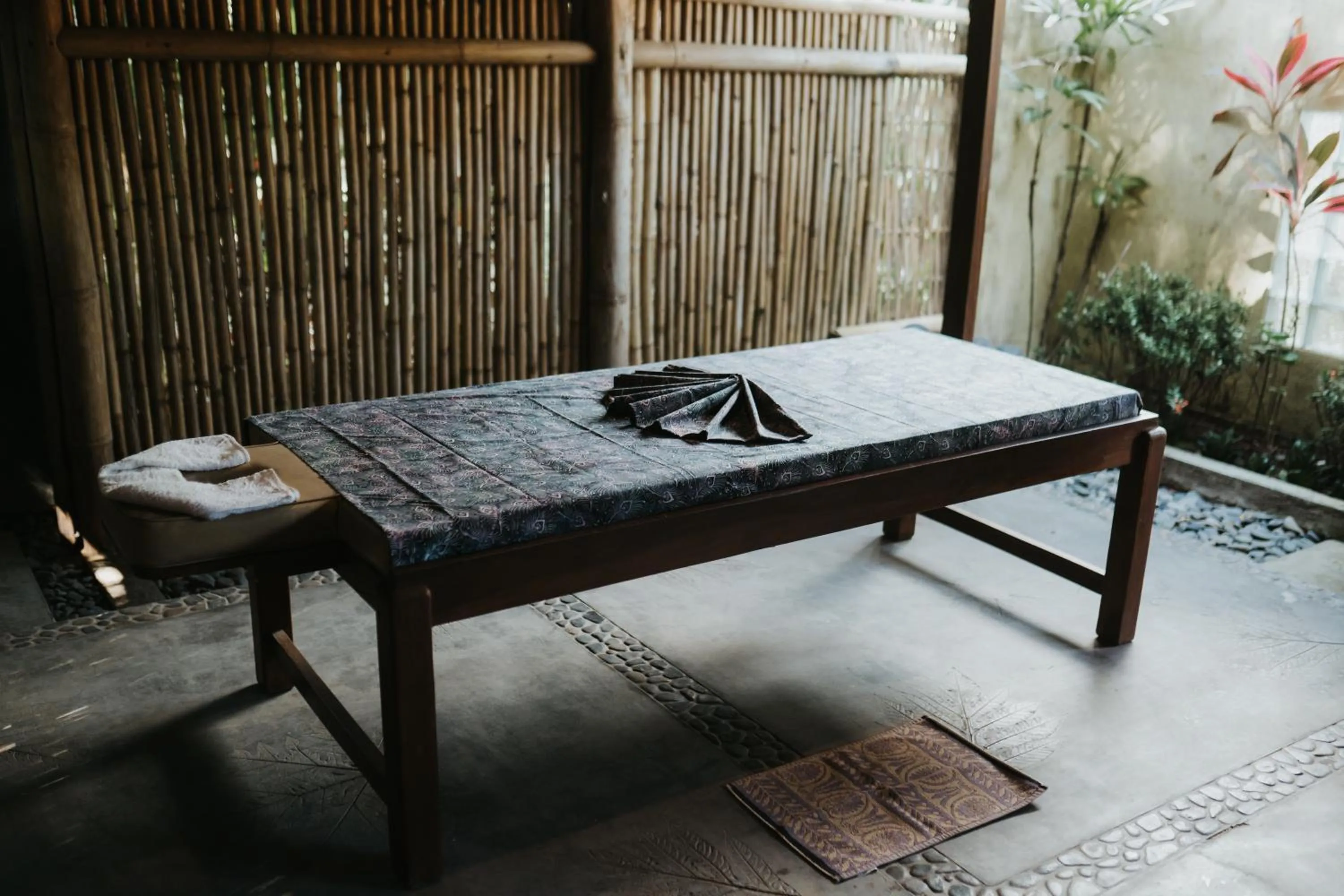 Massage in ALOKA BAHARI Villas