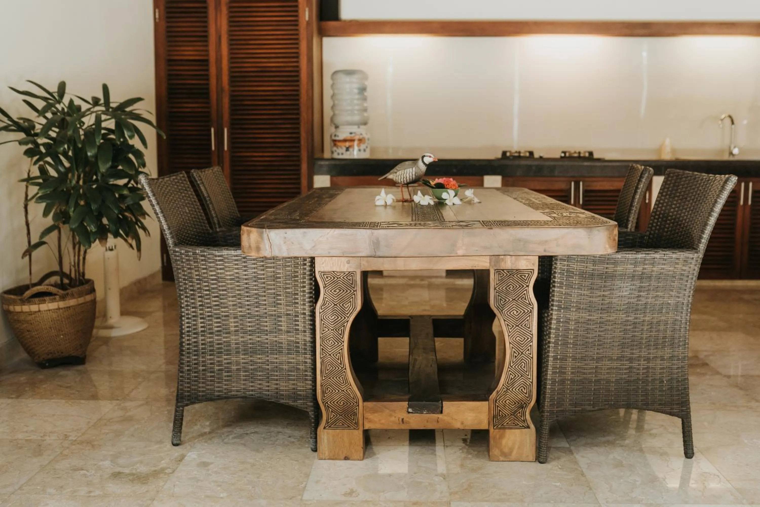 Living room in ALOKA BAHARI Villas