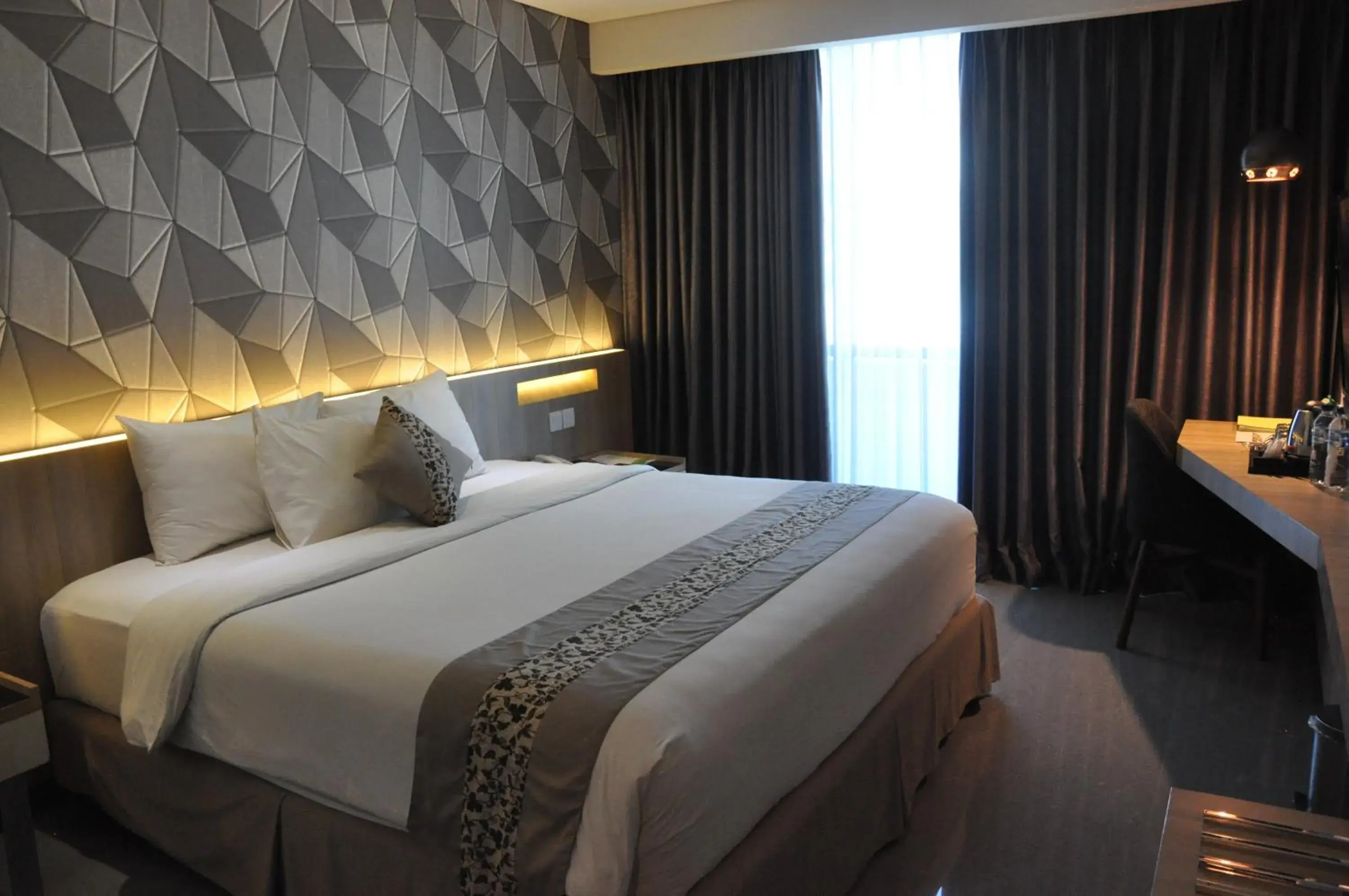 Deluxe King Room in Sala View Hotel Deluxe King Room in Sala View Hotel