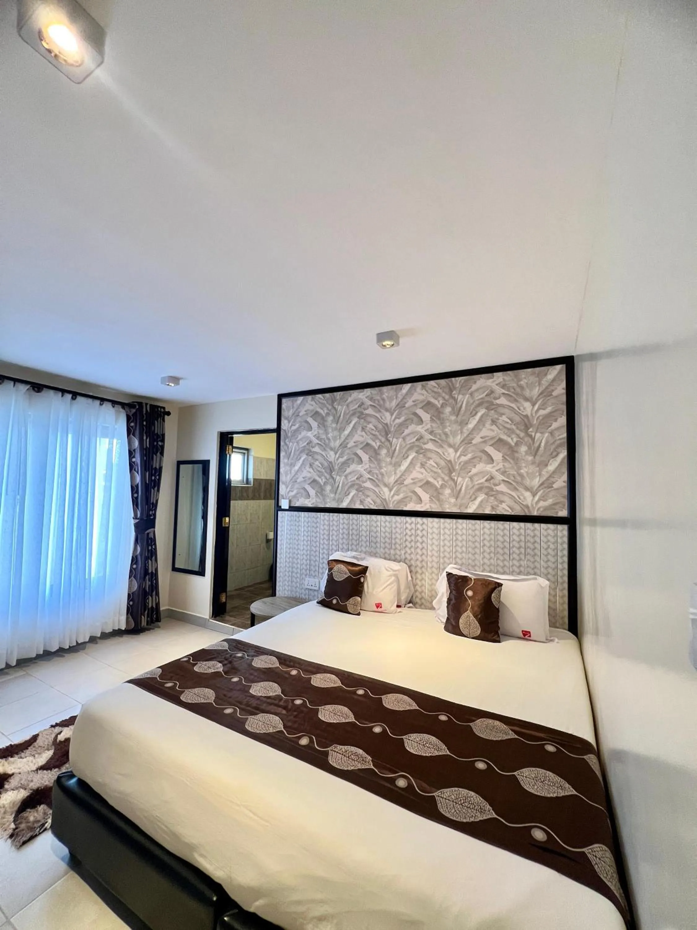 Bed in Hadassah Hotel