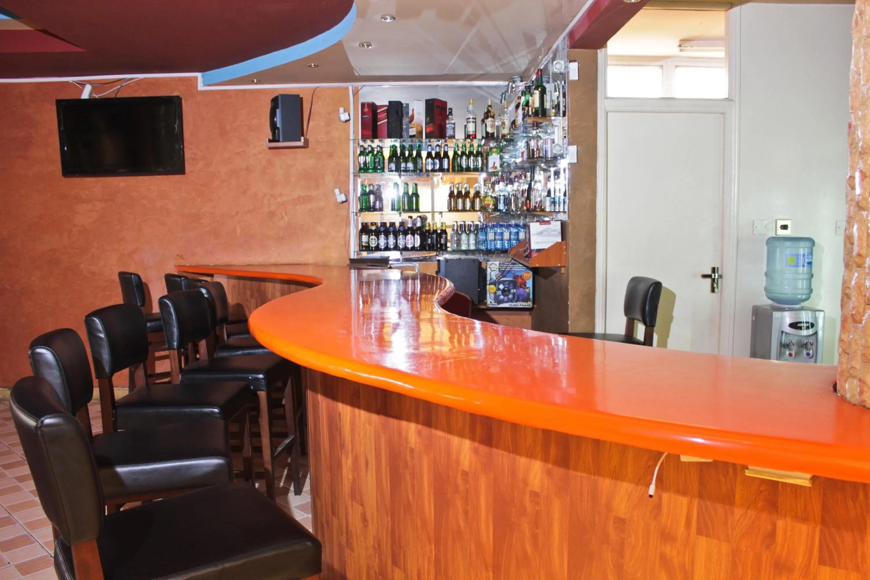 Lounge or bar in Pearl Palace Hotel