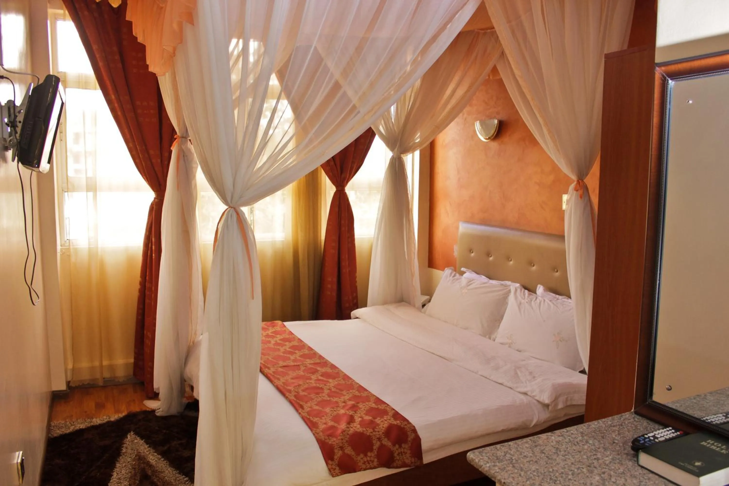 Bedroom in Pearl Palace Hotel