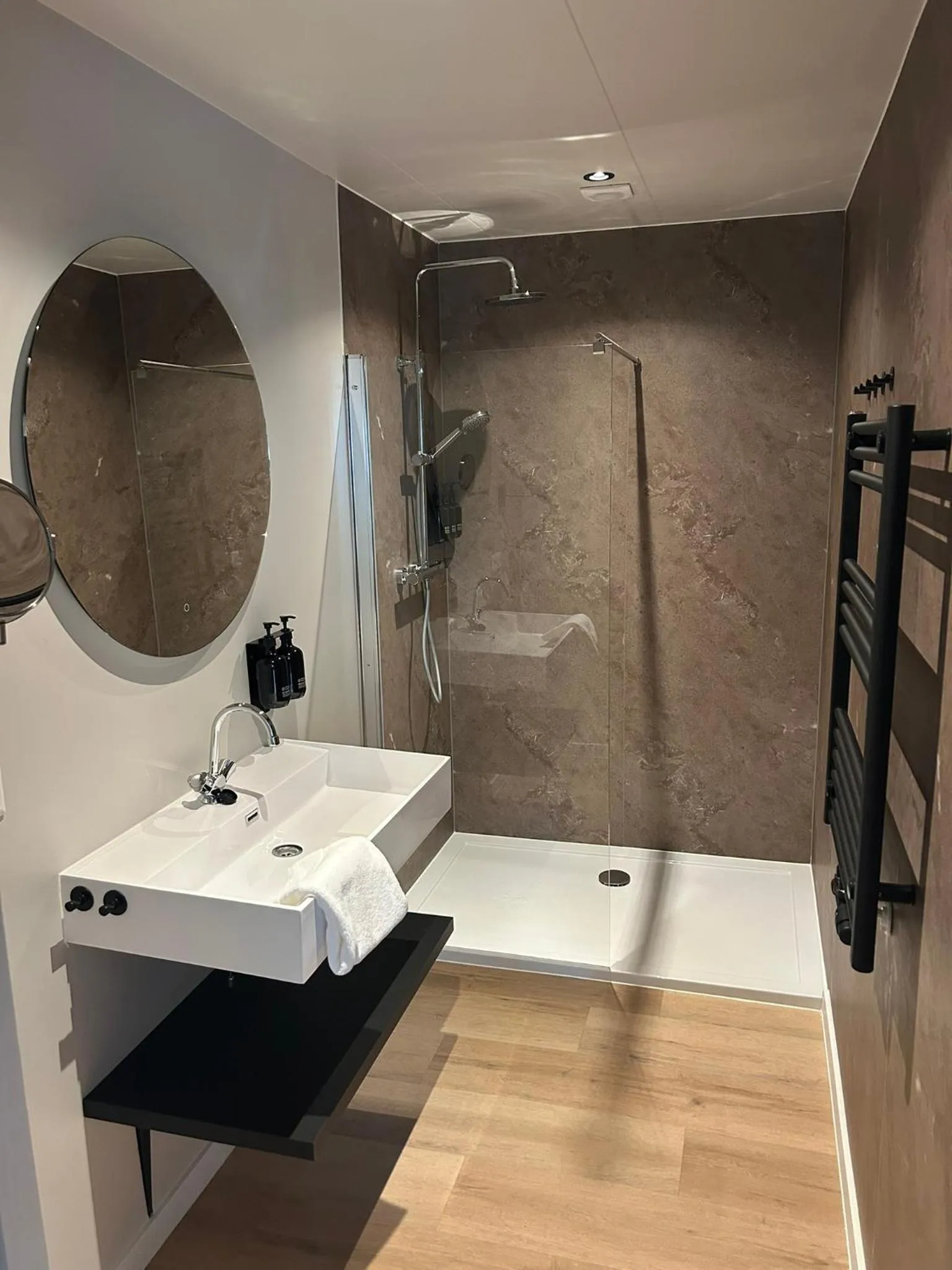 Shower in Hotel & Restaurant Wildthout