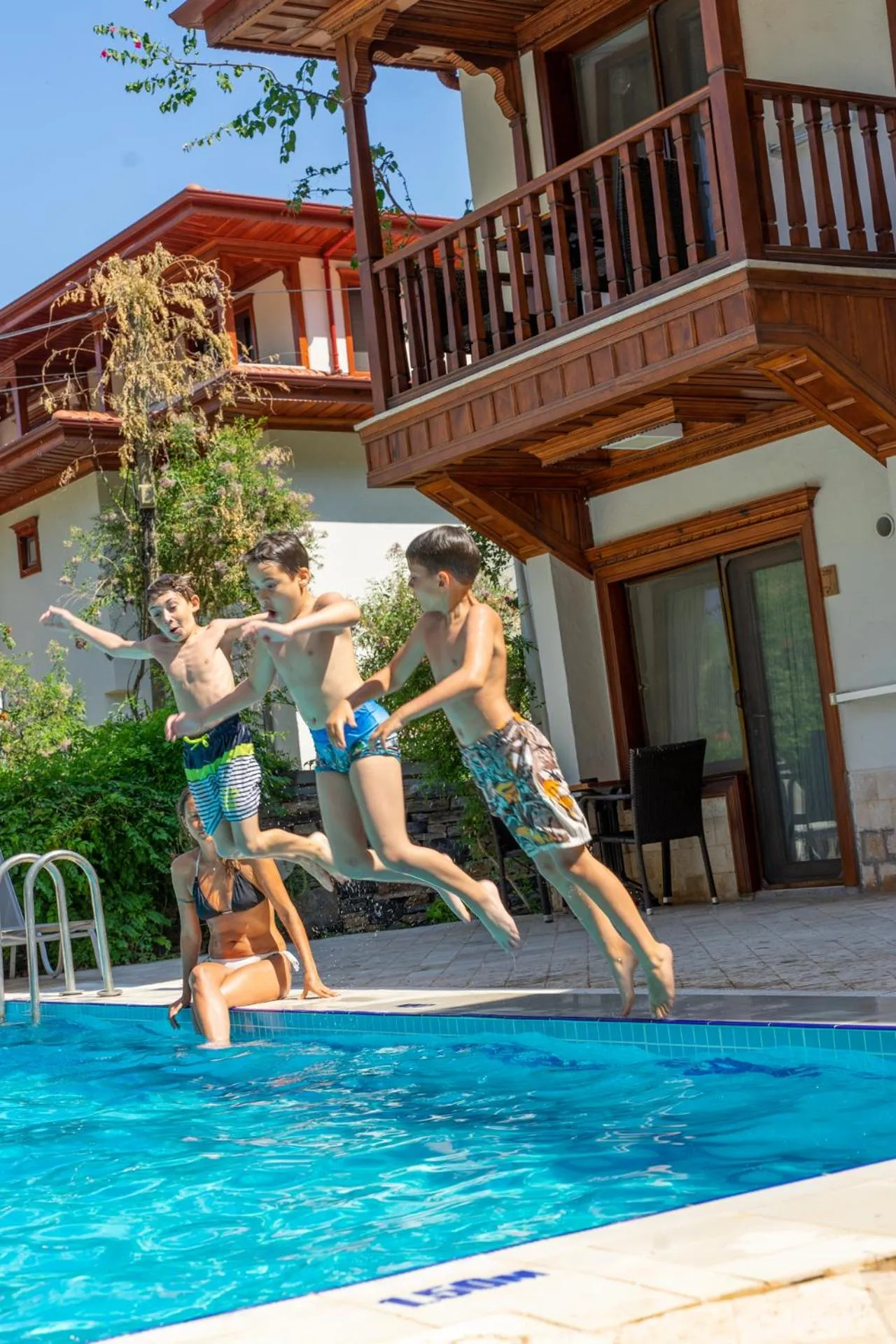 Swimming pool in İskelem Otel