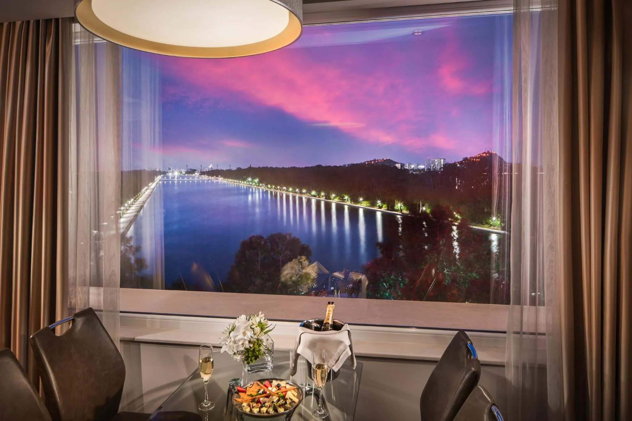 Night in Landmark Creek Hotel Plovdiv