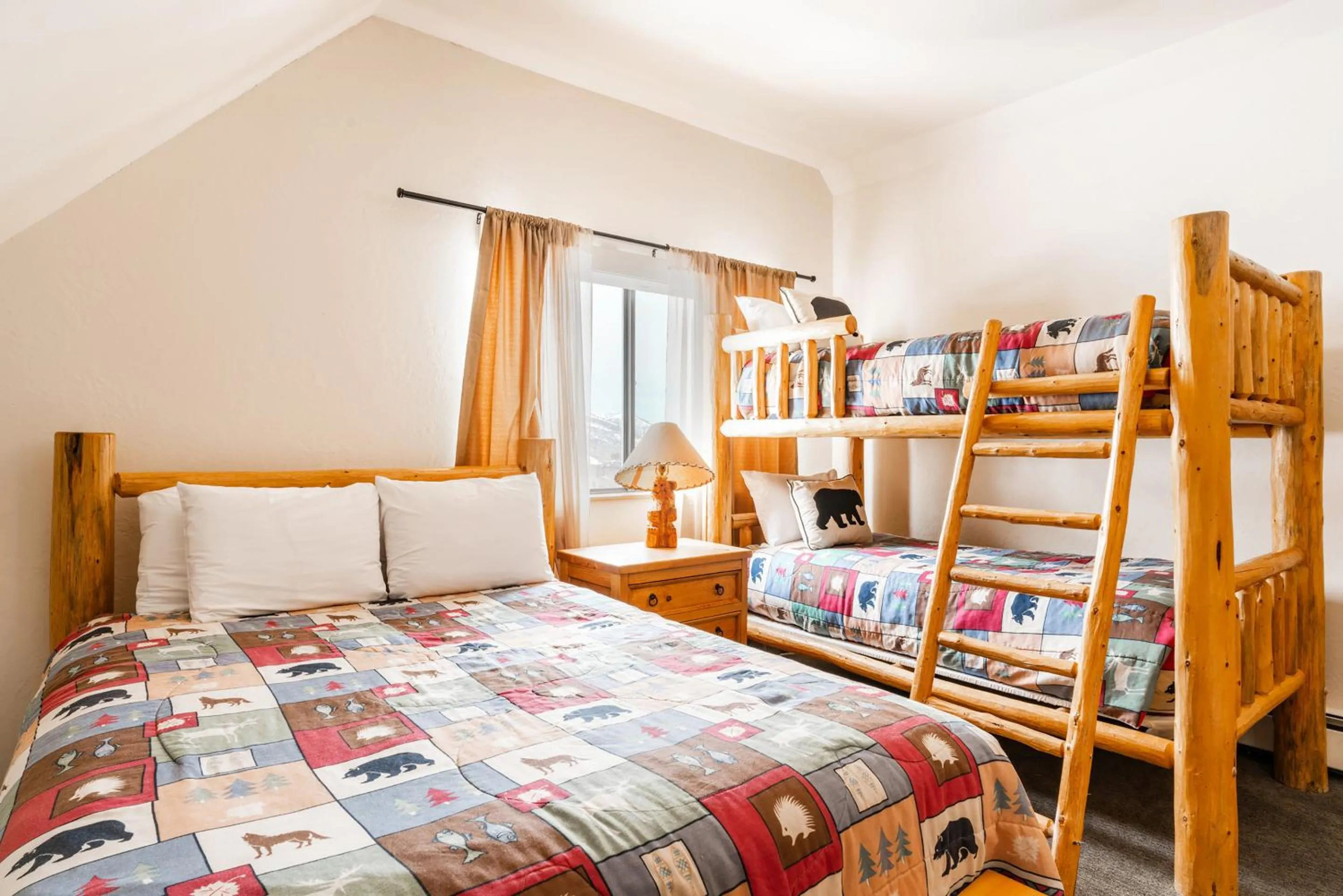 Bed in The Loft at Mountain Village by All Seasons Resort Lodging