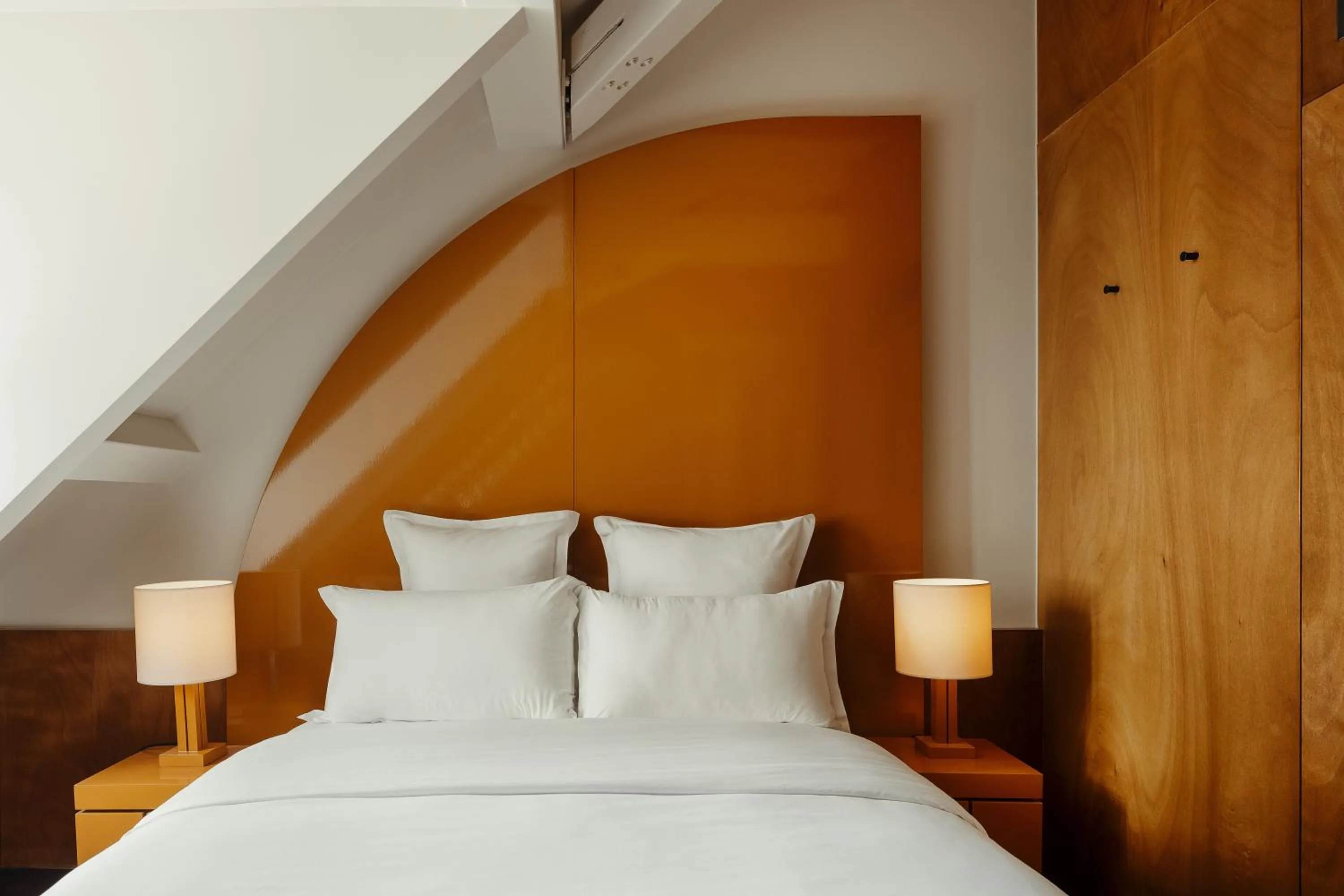 Bedroom, Bed in Edgar Suites - Bouchardon