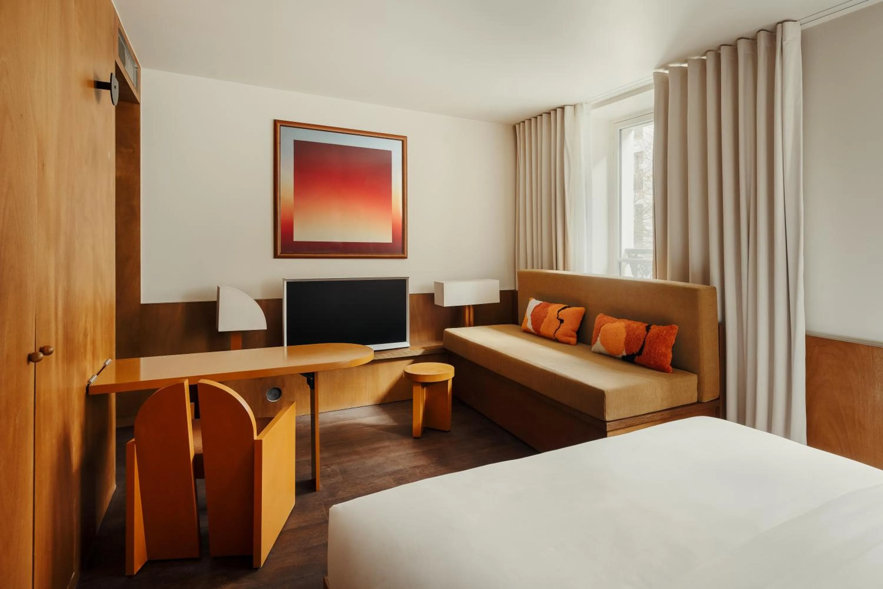 Bed in Edgar Suites - Bouchardon