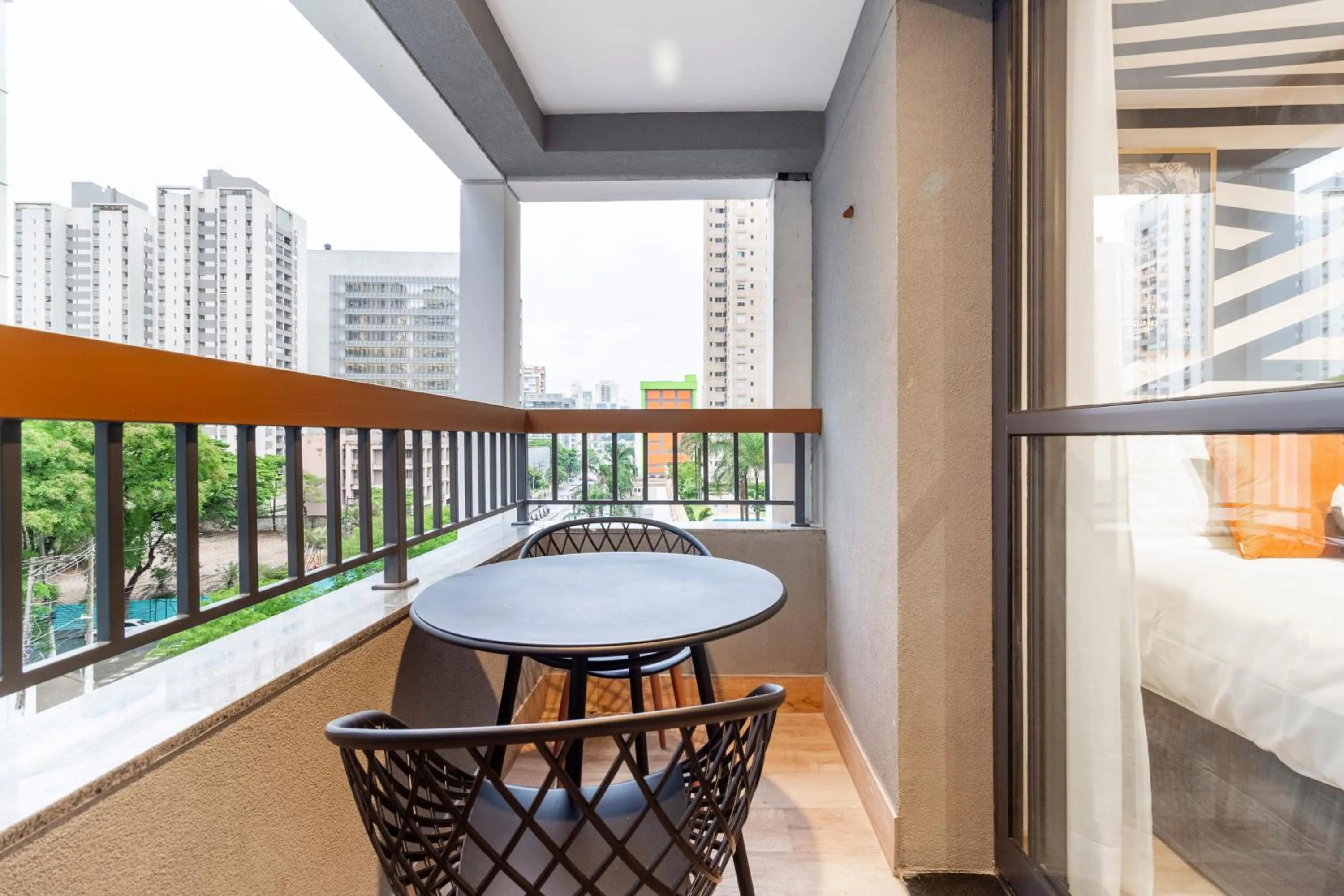 Day in Charlie Uwin Brooklin