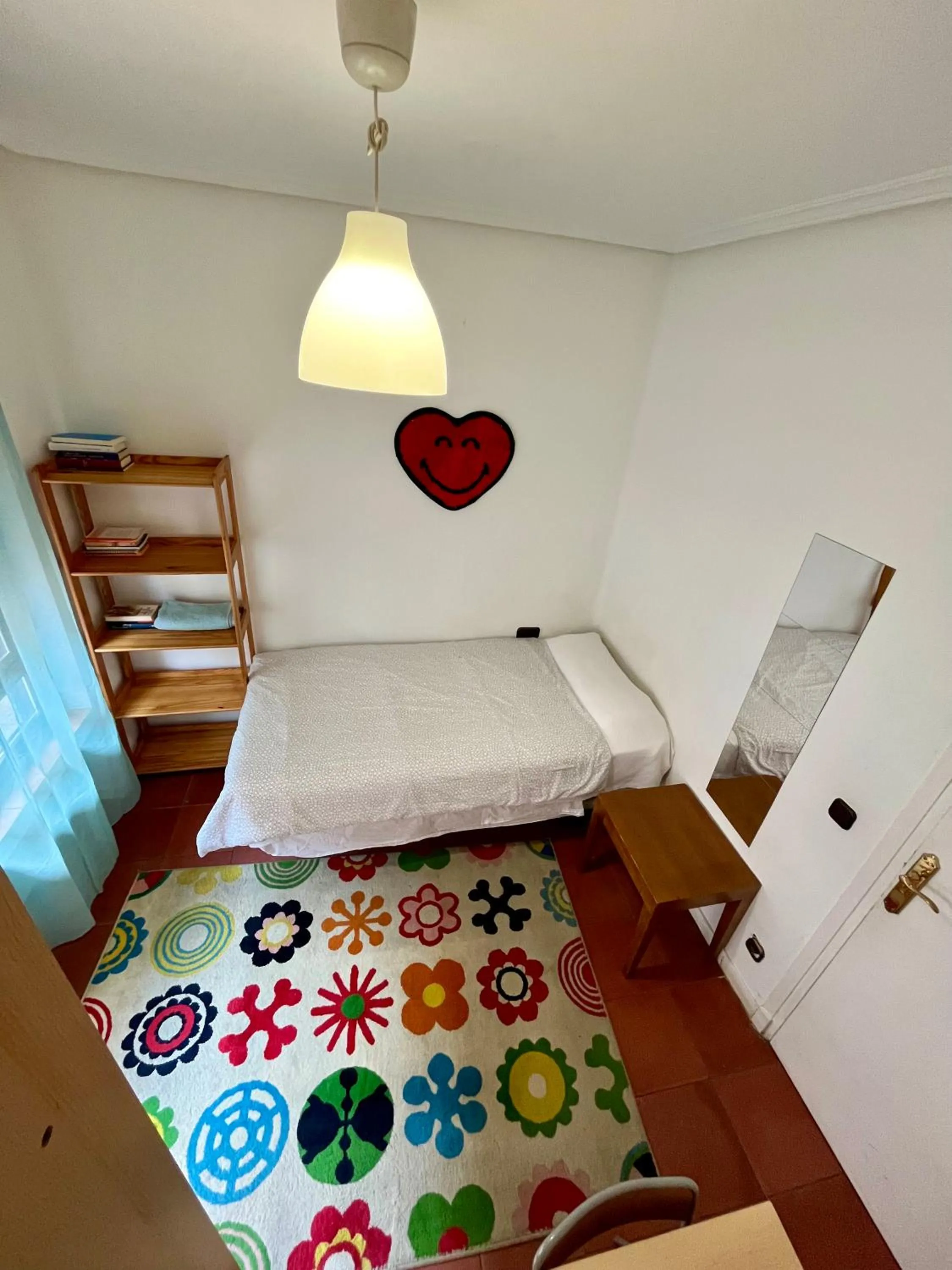 Bed in Roomin Hostel