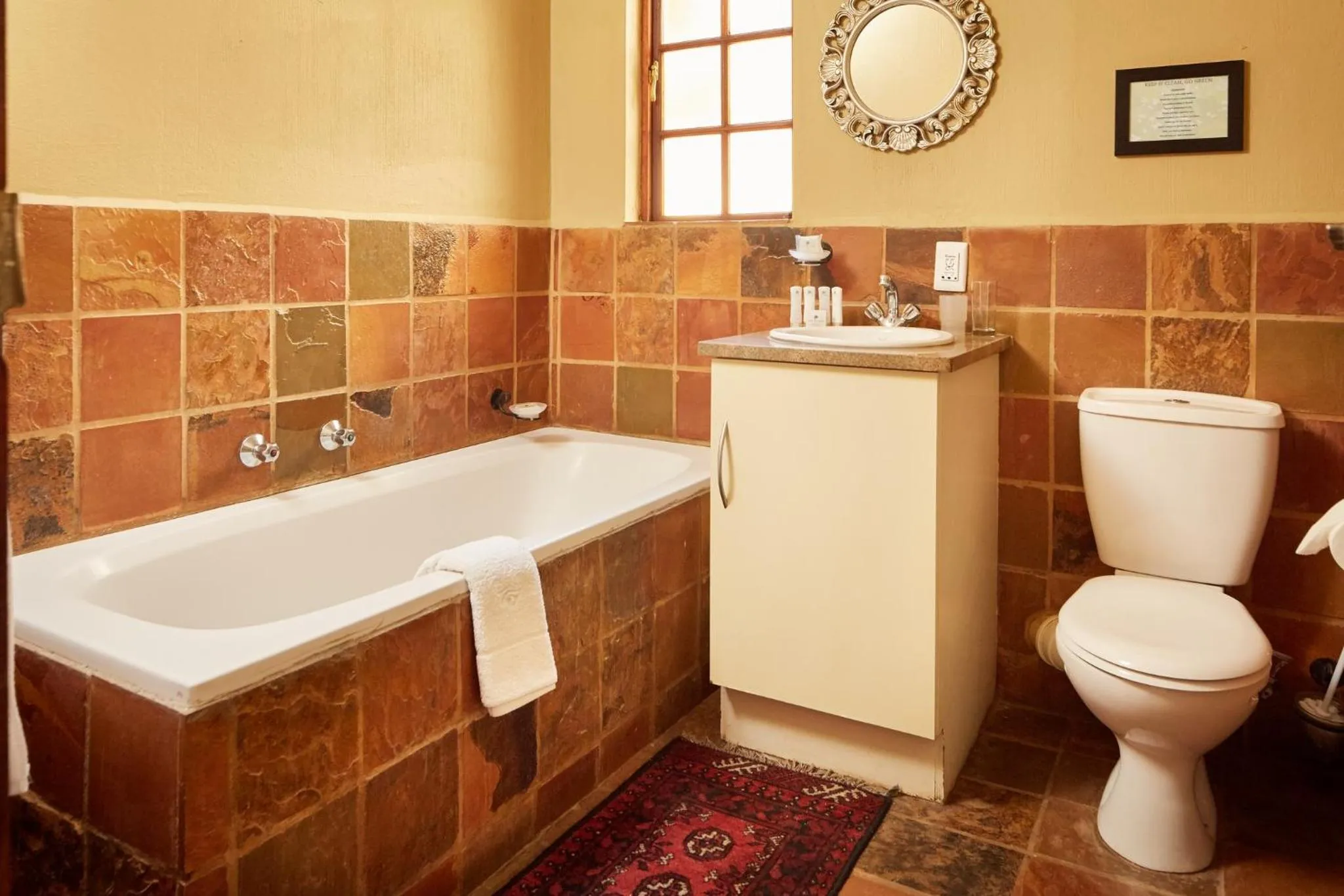 Toilet in First Group Magalies Park