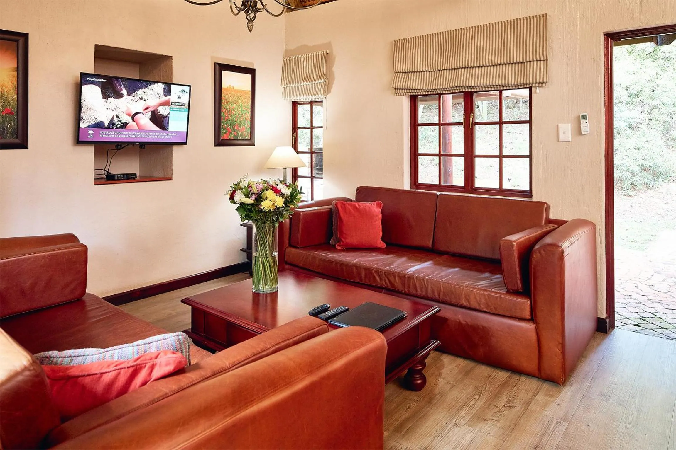 TV and multimedia in First Group Magalies Park