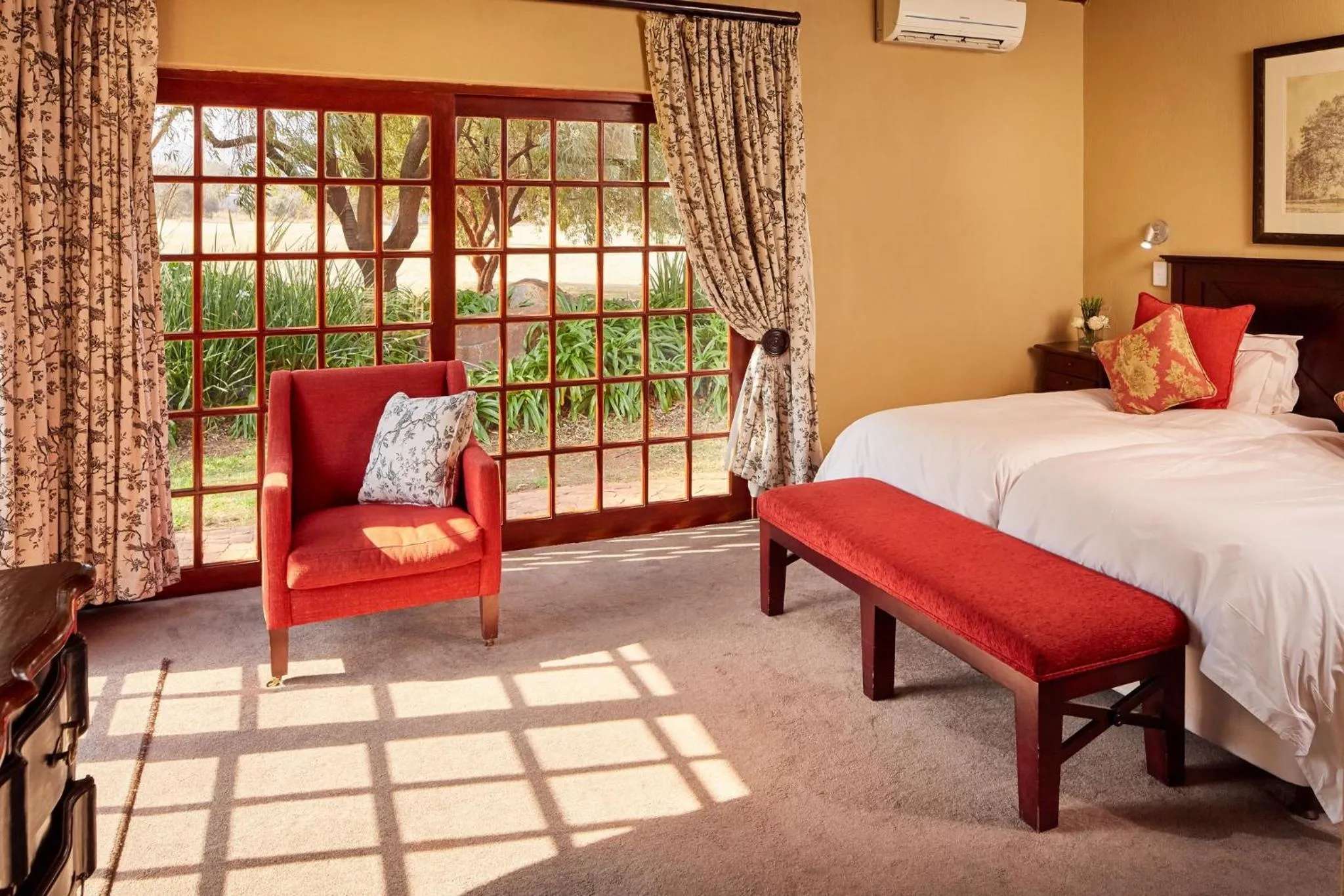 Bed in First Group Magalies Park