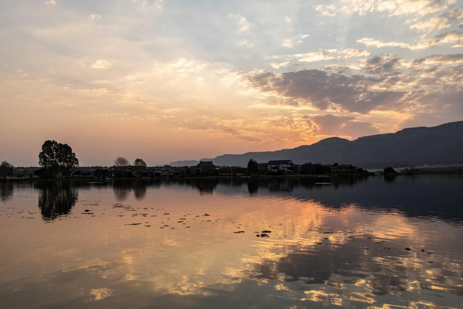 Mountain view in First Group Magalies Park