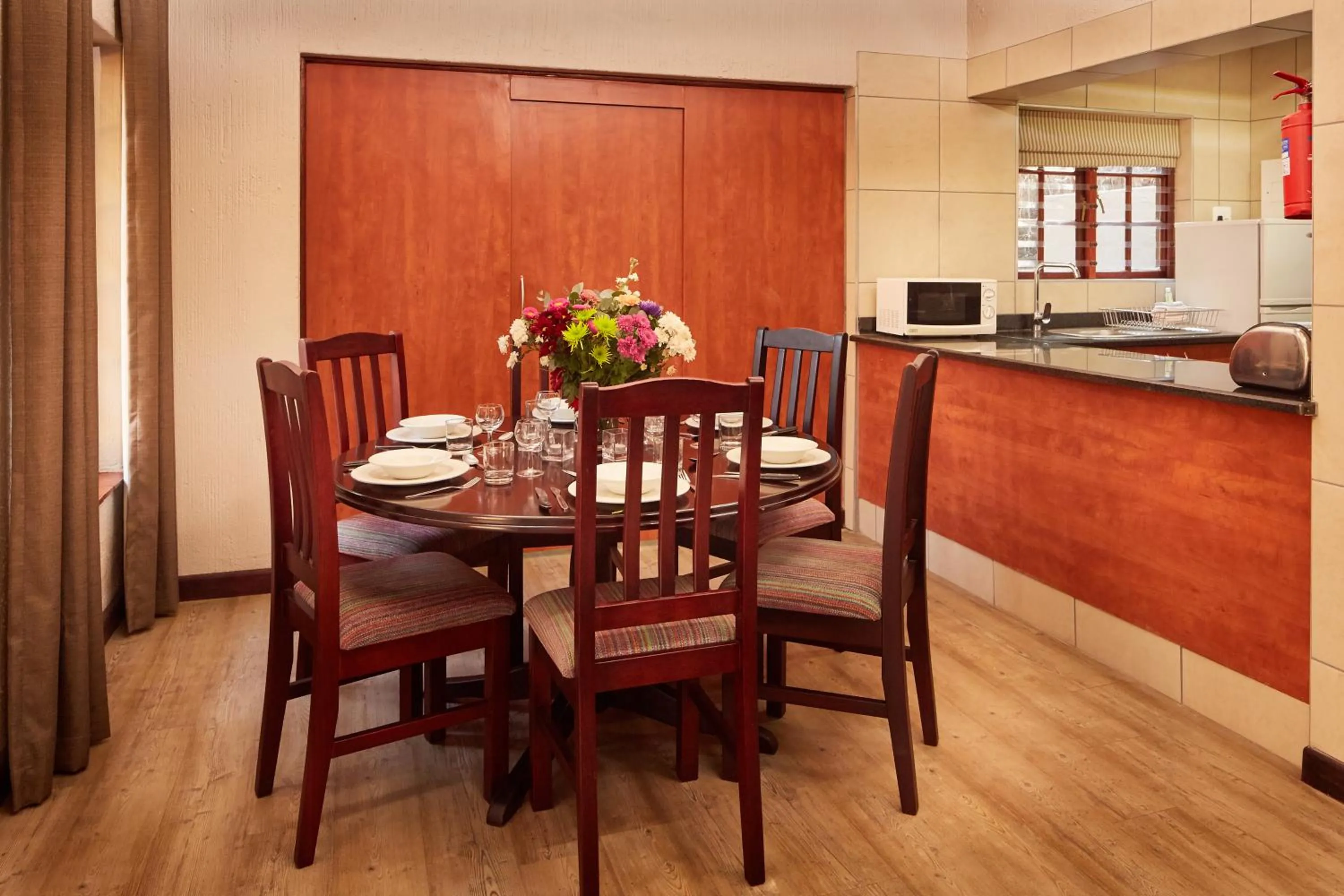 Dining area in First Group Magalies Park