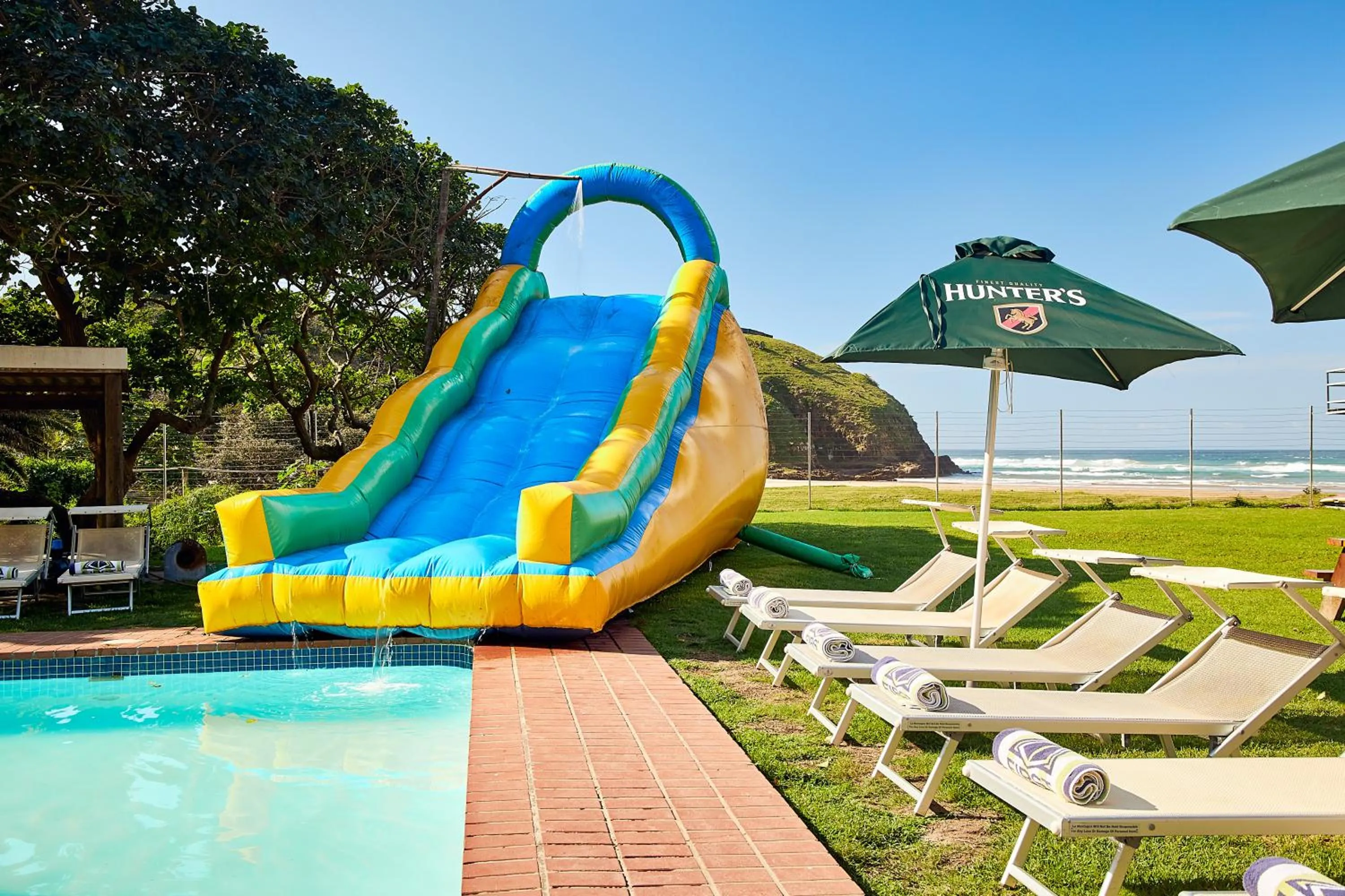 Swimming pool in First Group Hole in the Wall