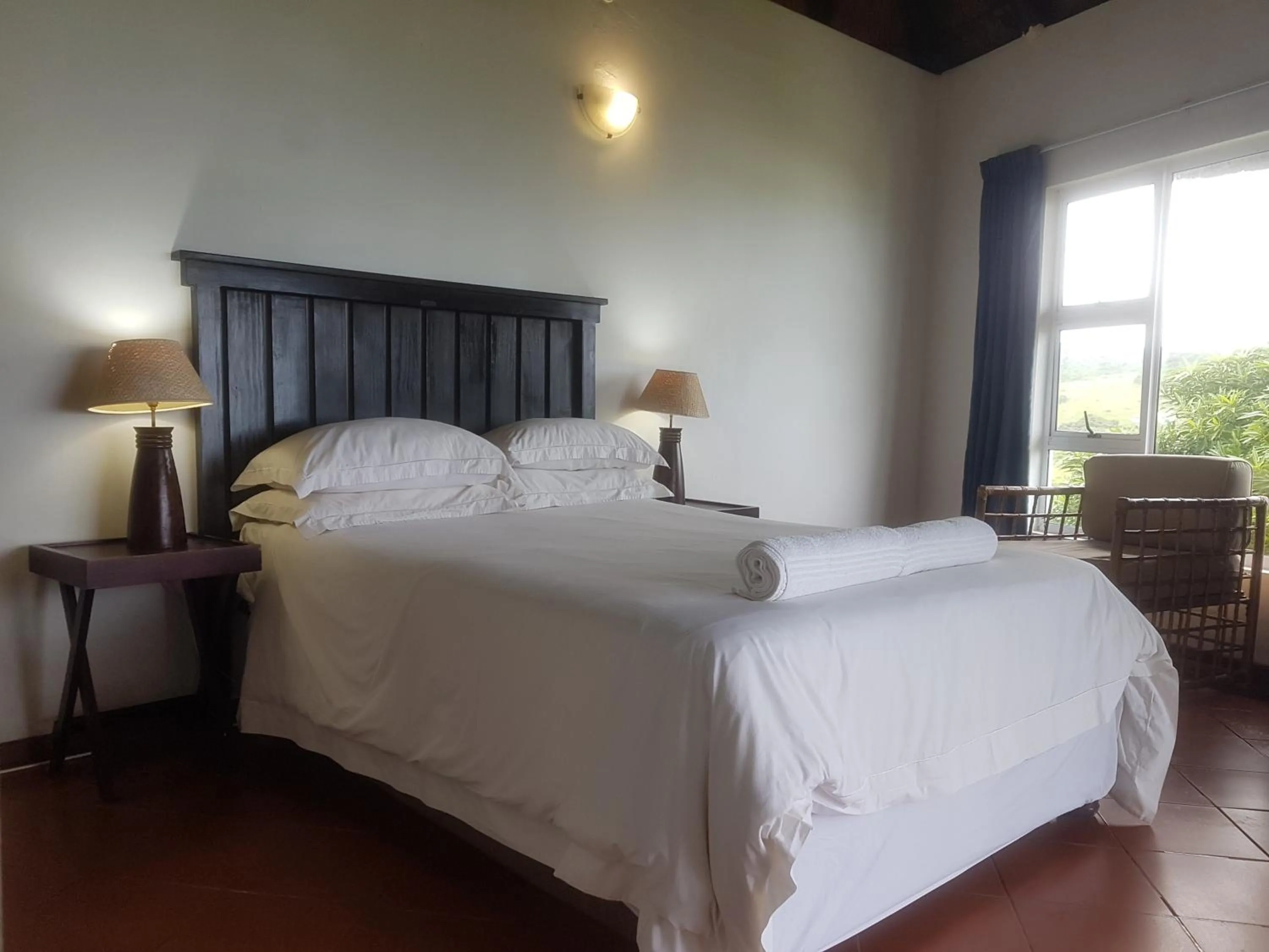 Bed in First Group Hole in the Wall