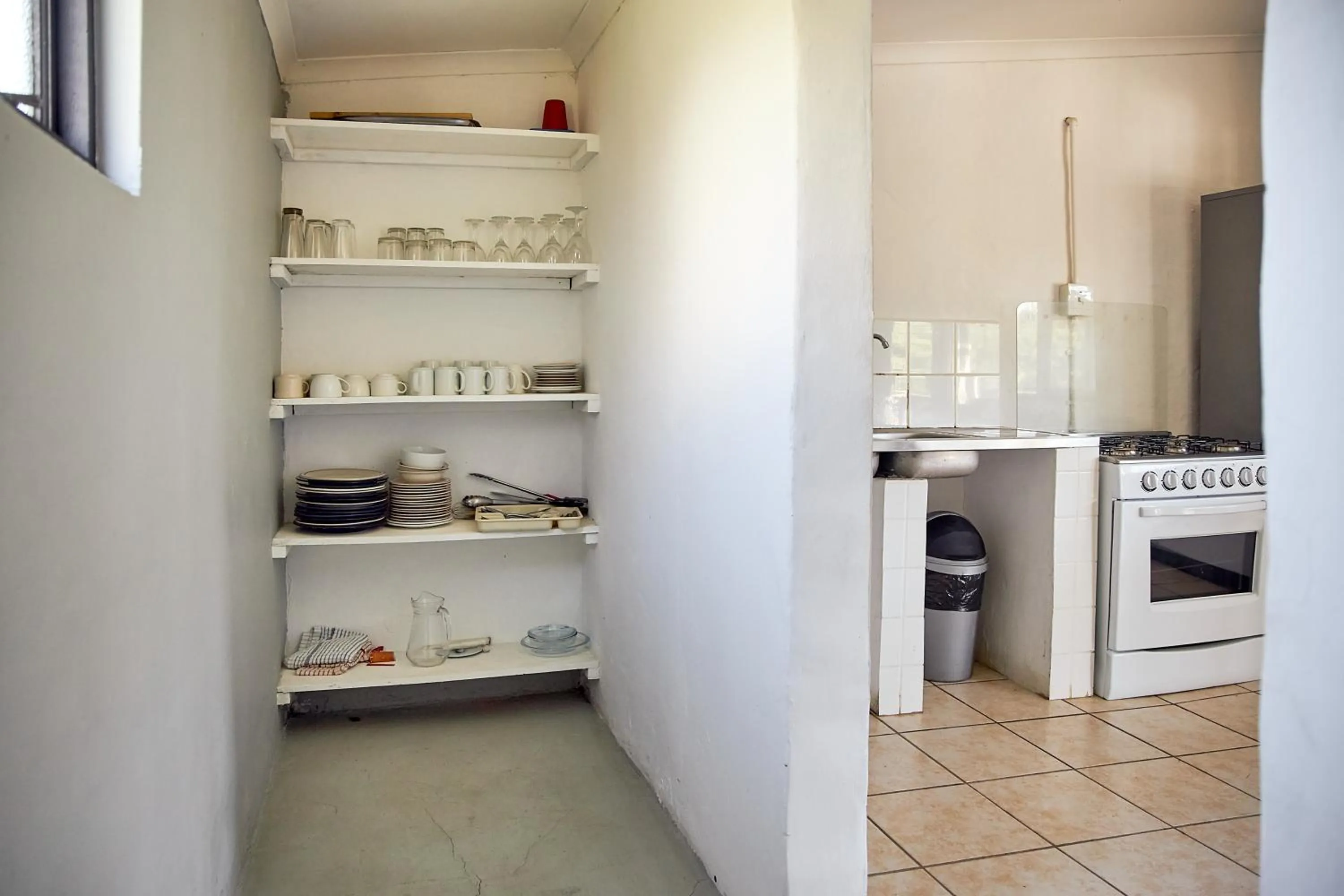 Kitchen or kitchenette in First Group Hole in the Wall