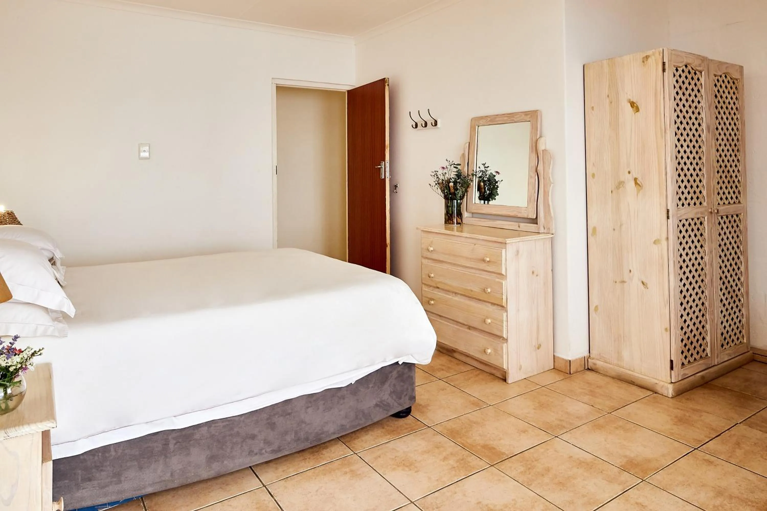 Bed in First Group Hole in the Wall