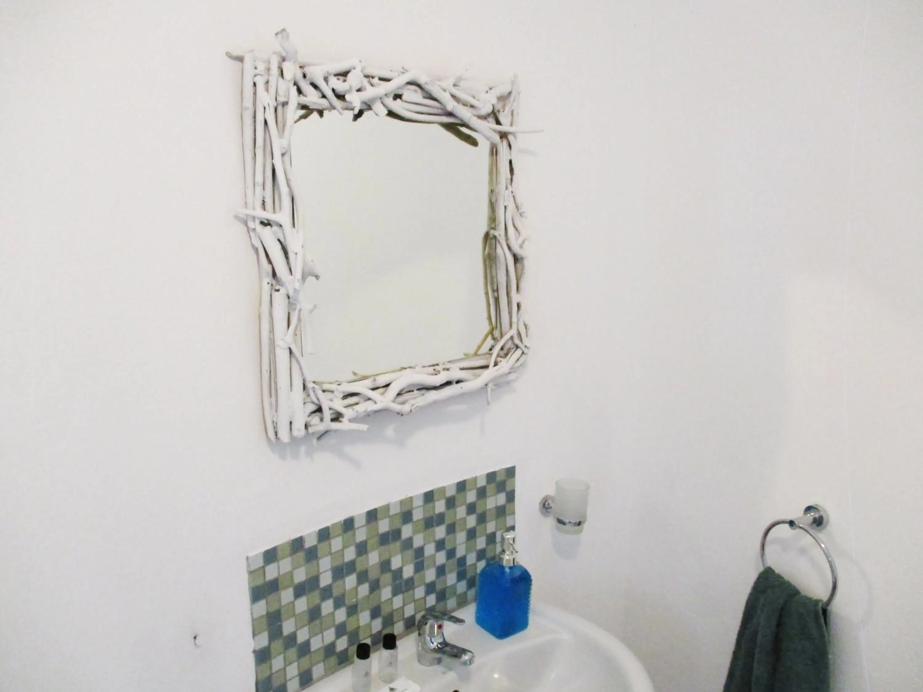 Decorative detail in First Group Hole in the Wall