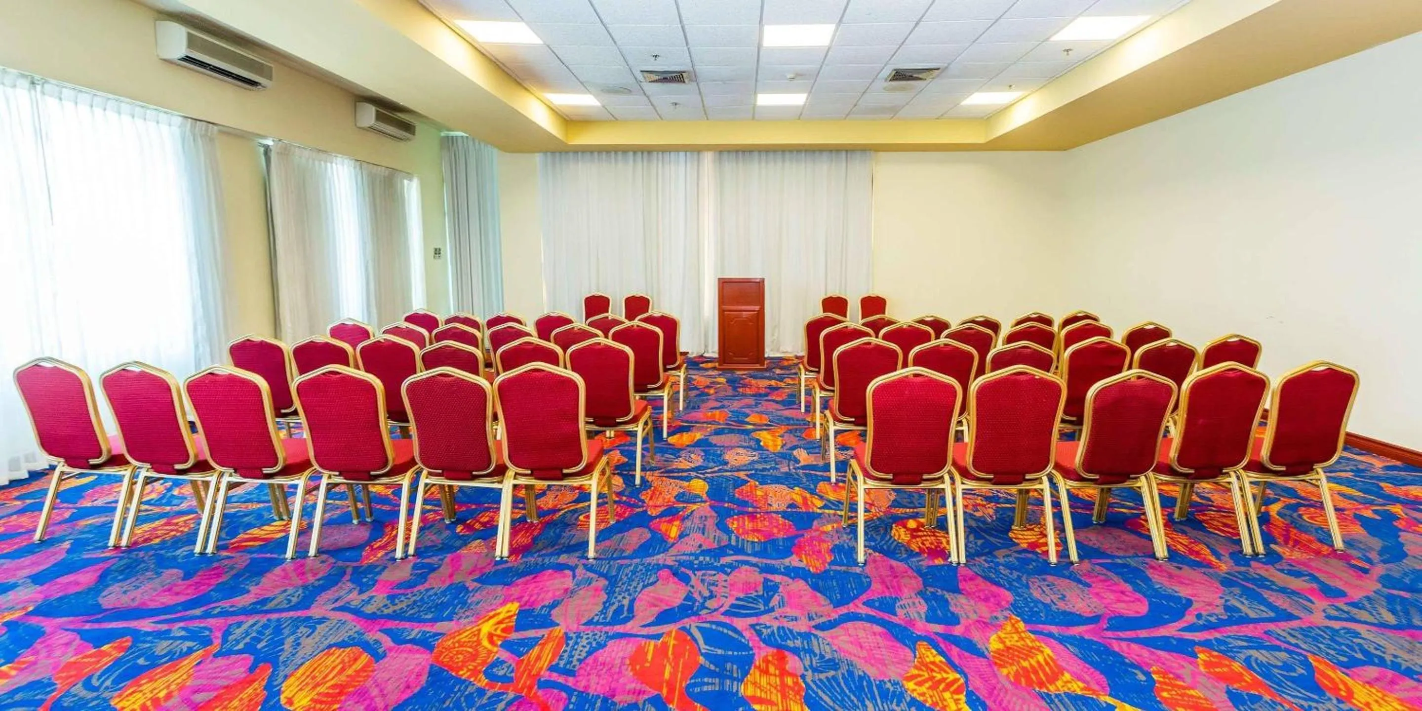 Meeting/conference room in Radisson Hotel Trinidad