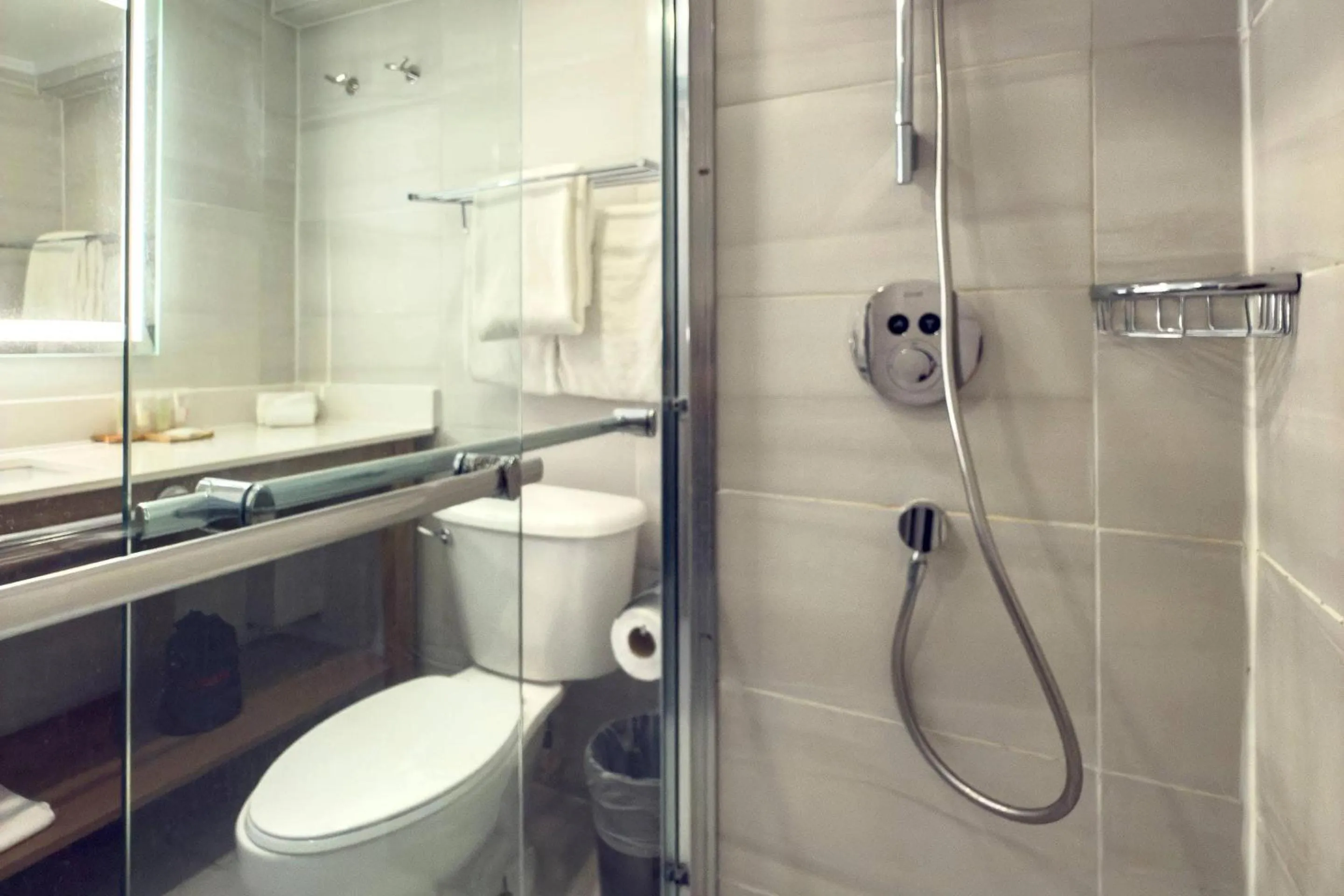 Bedroom in Radisson Hotel Trinidad