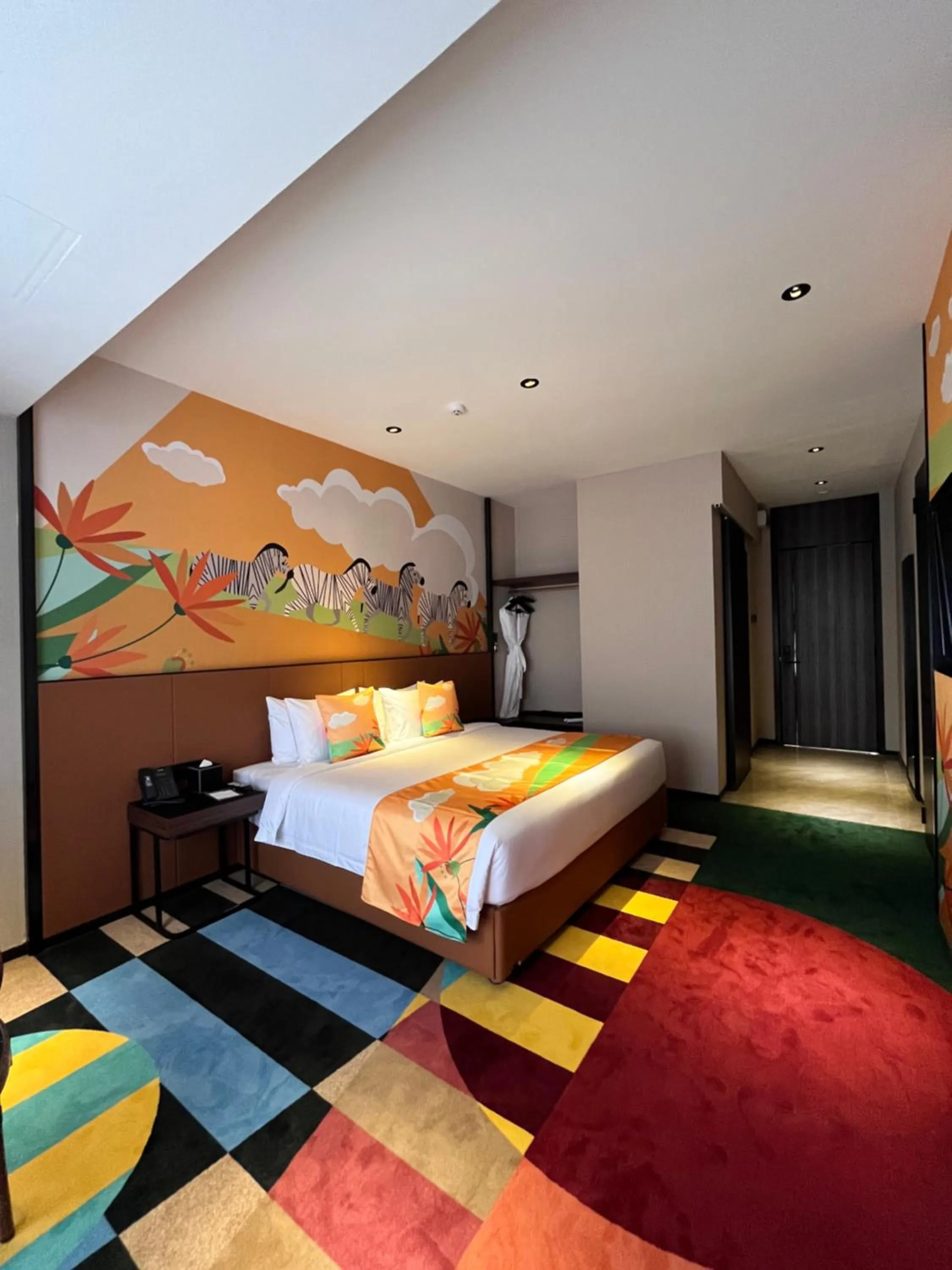 Bedroom, Bed in Monkeys Canopy Resort