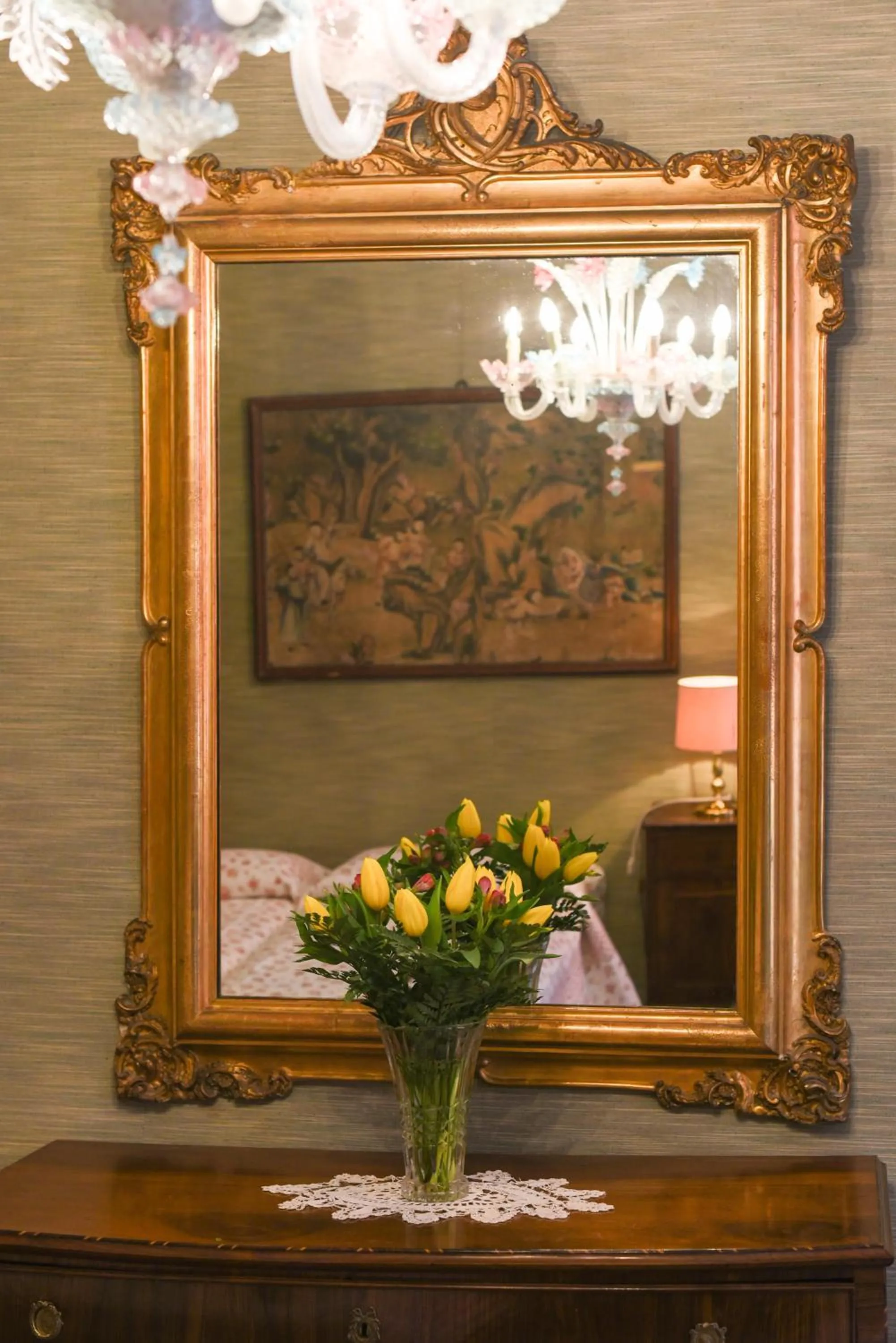 Decorative detail in Palazzetto San Lio, Rialto