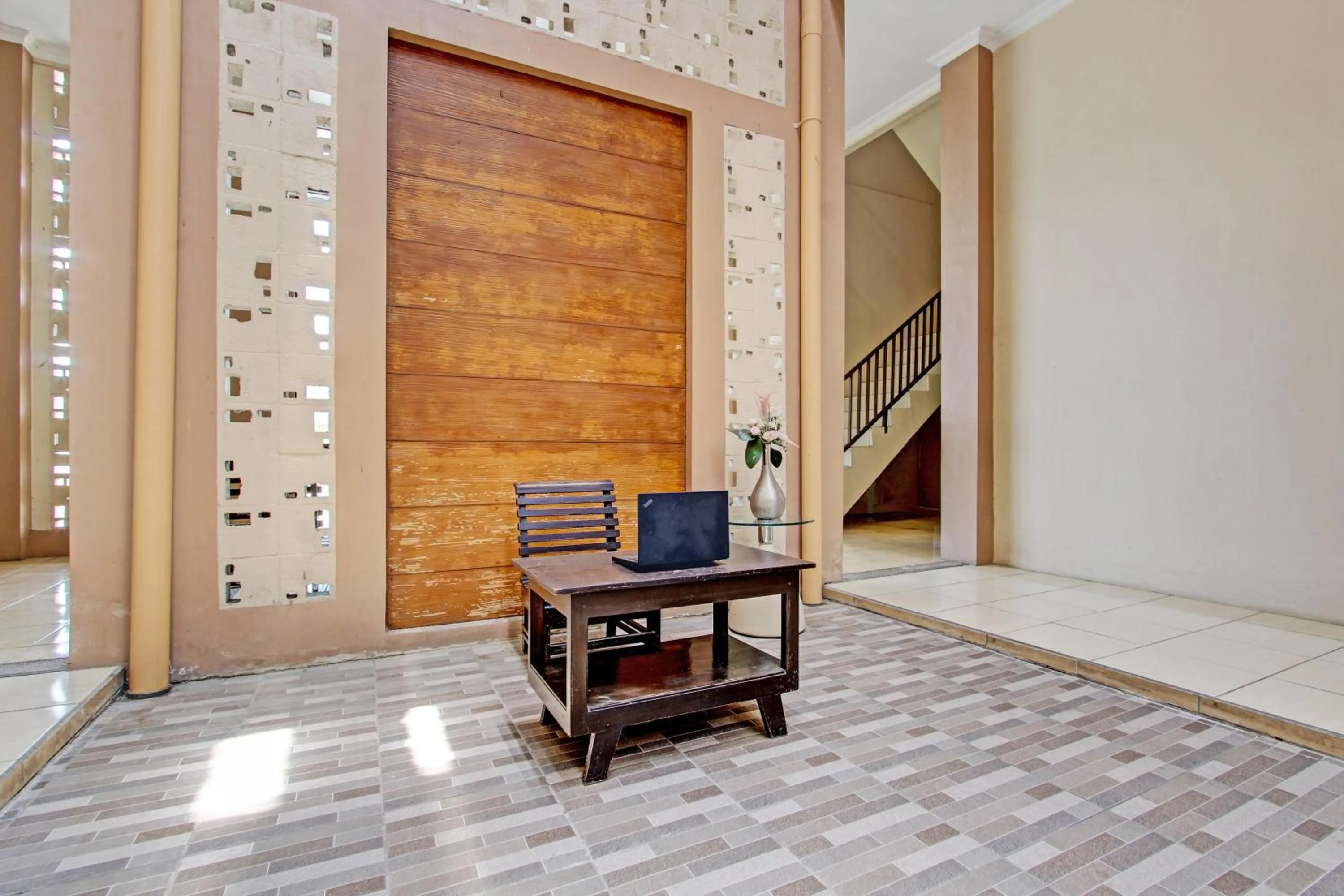 Lobby or reception in Super OYO Capital O 93204 Hotel Mulia Dua Syariah