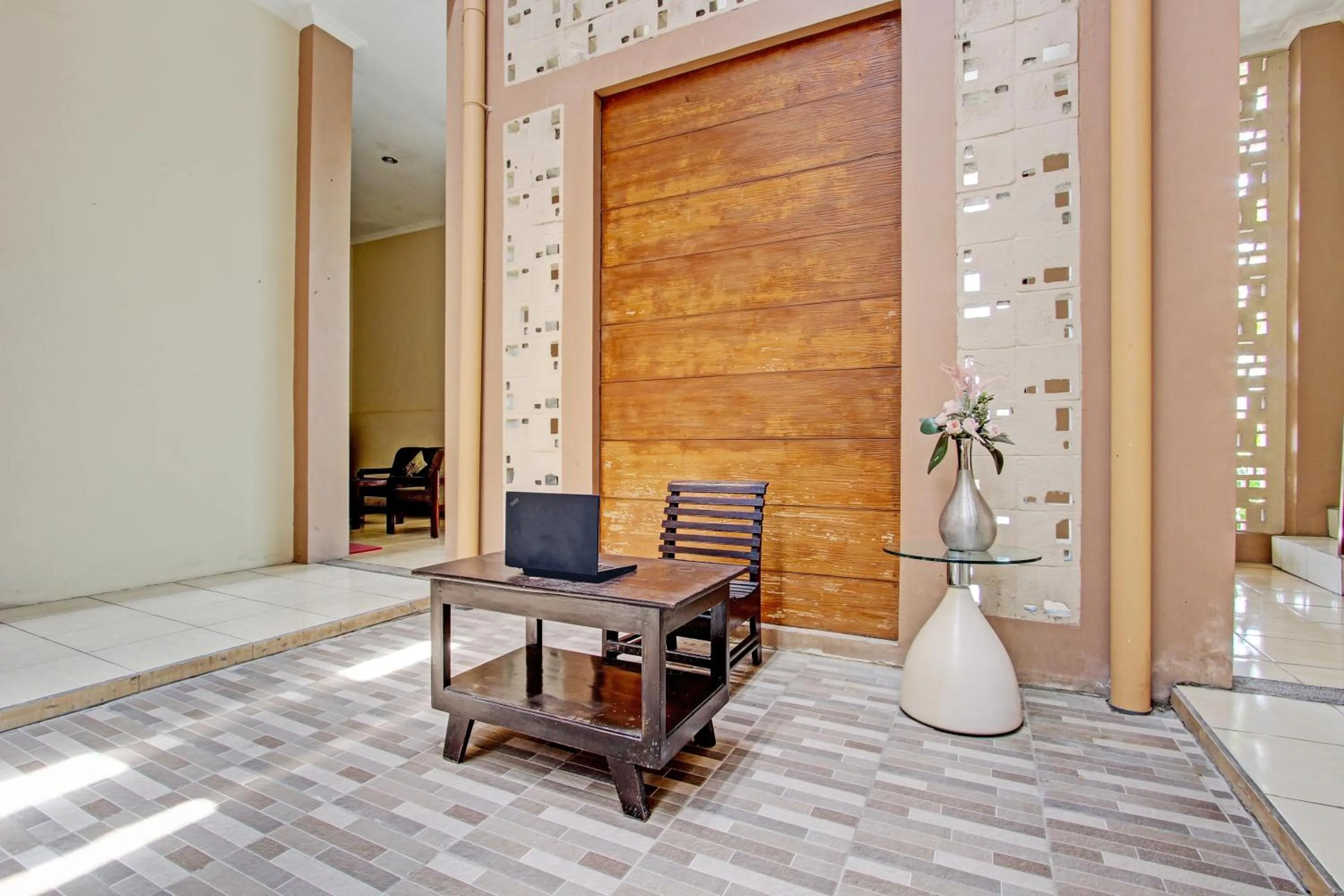 Lobby or reception in Super OYO Capital O 93204 Hotel Mulia Dua Syariah