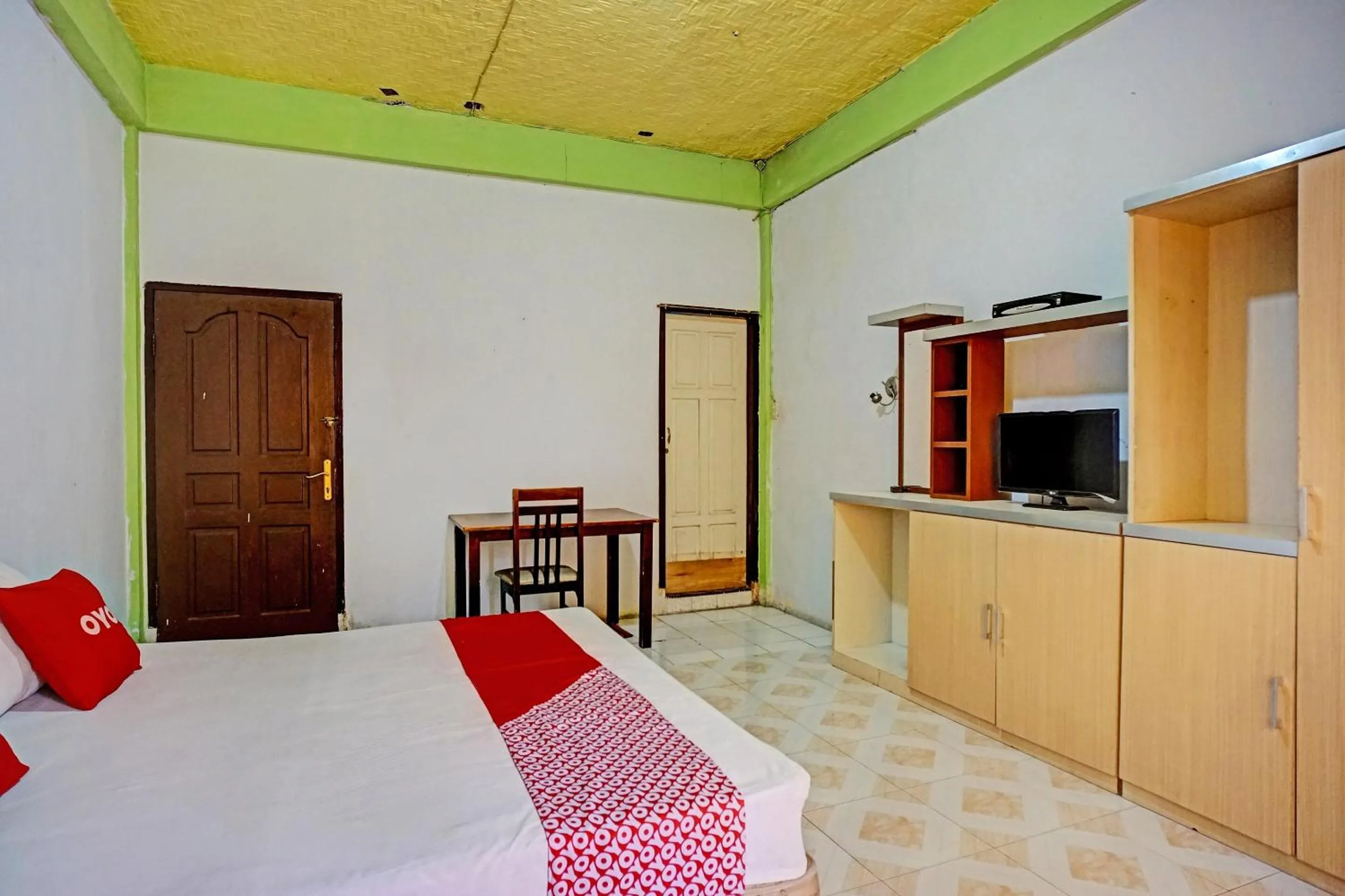 Bedroom in Hotel O Triarga