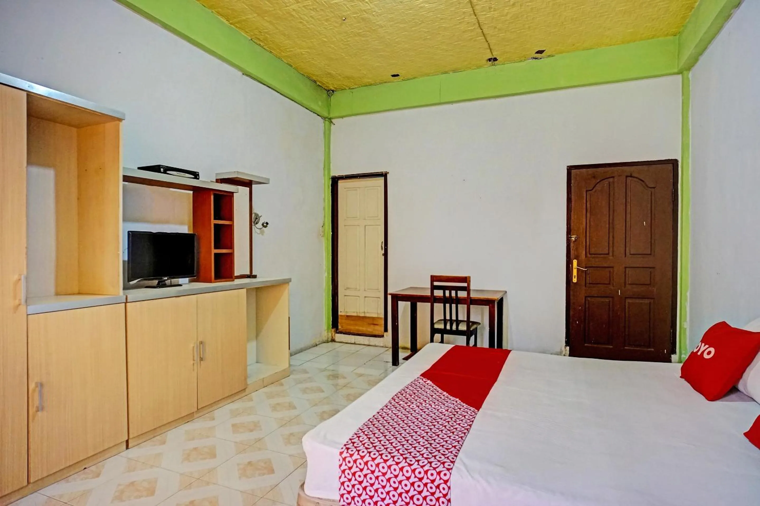 Bedroom in Hotel O Triarga