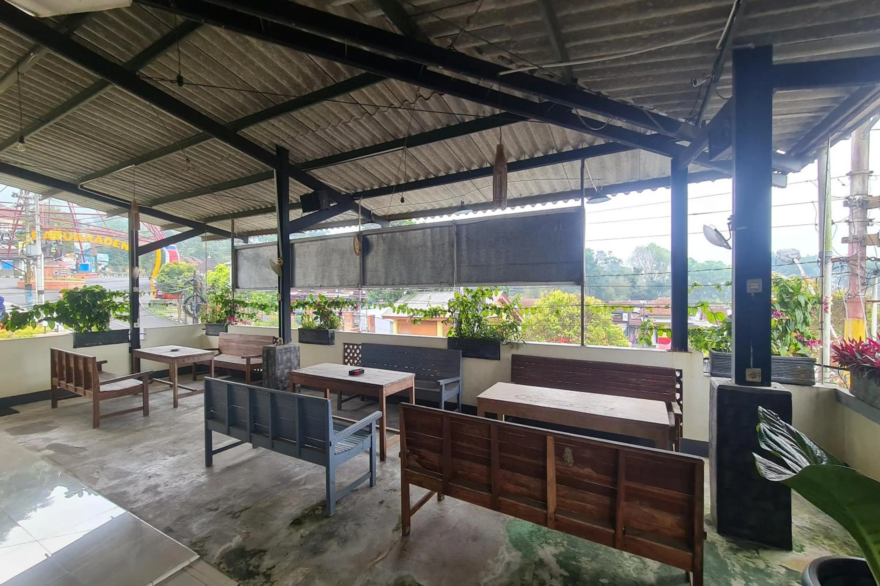 Lobby or reception in Capital O 93250 Hotel Tirta Kencana 2 Baturaden