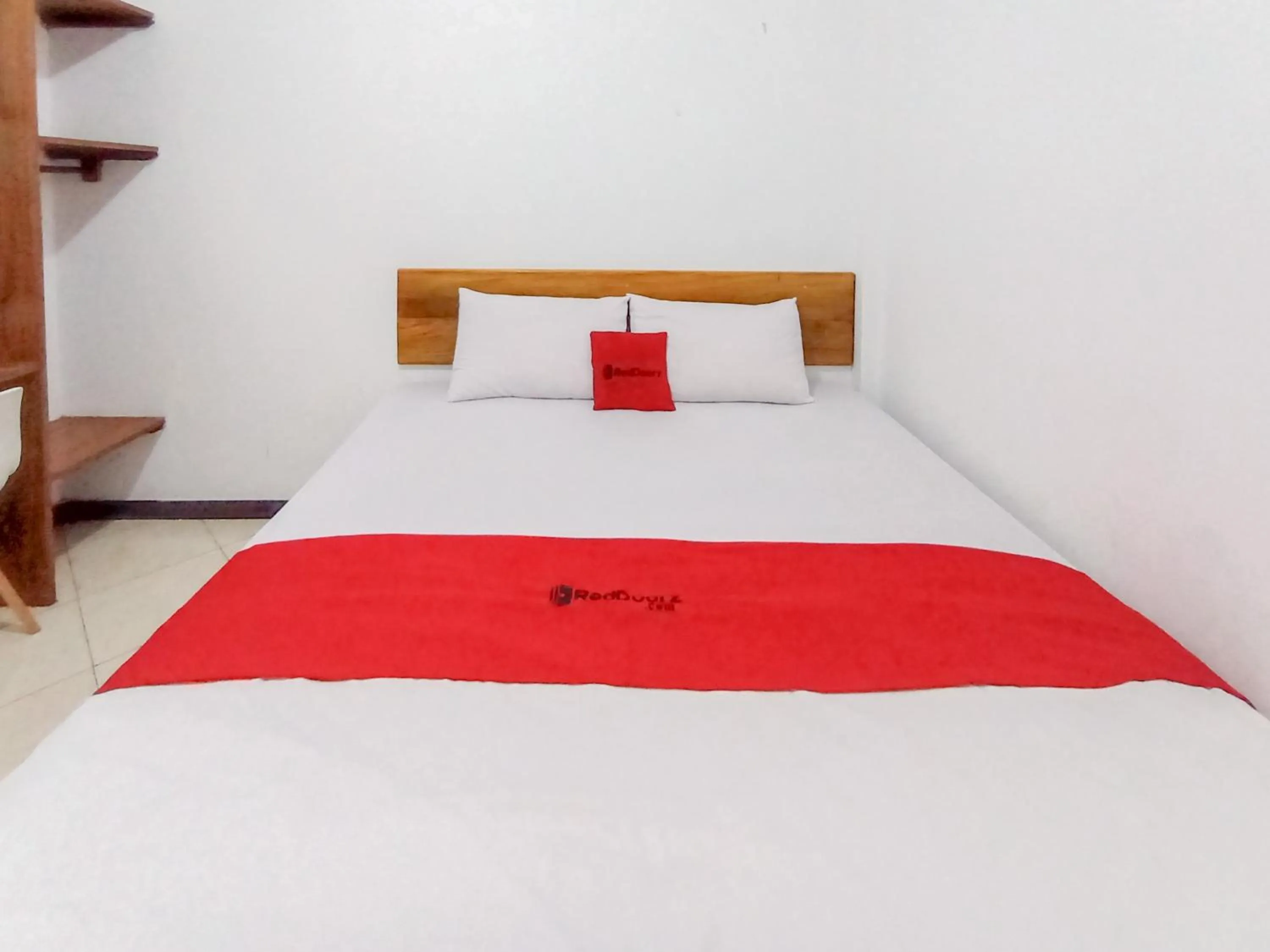 Bedroom, Bed in OYO 93253 Guest House Arundaya Syariah
