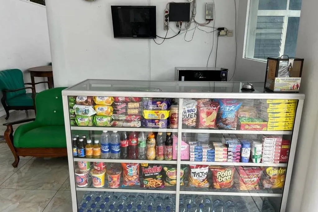 Lobby or reception in Hotel O Handisa Homestay SyariahNearKedai Kopi Atien