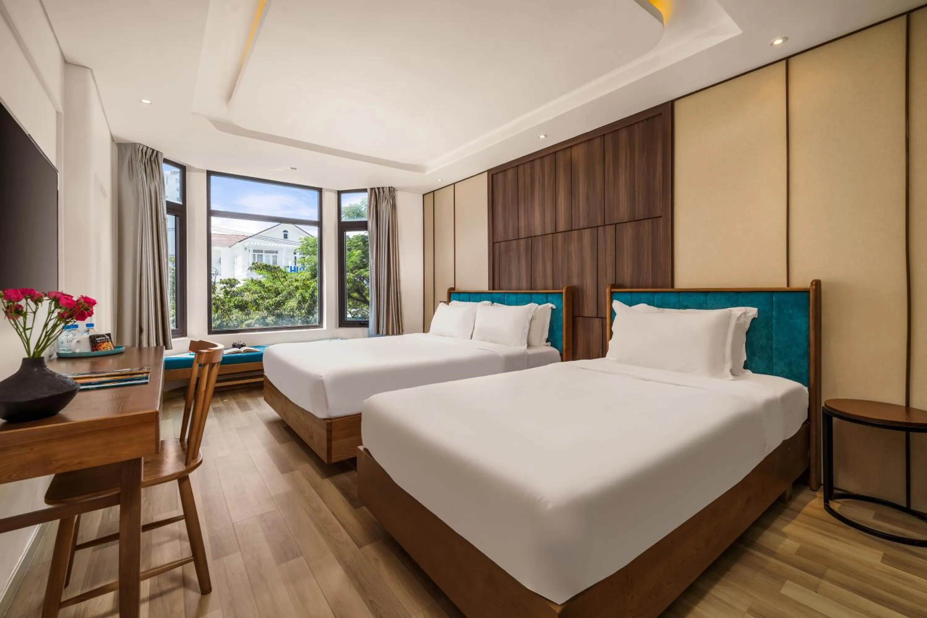 Bed in Brilliant Majestic Hotel