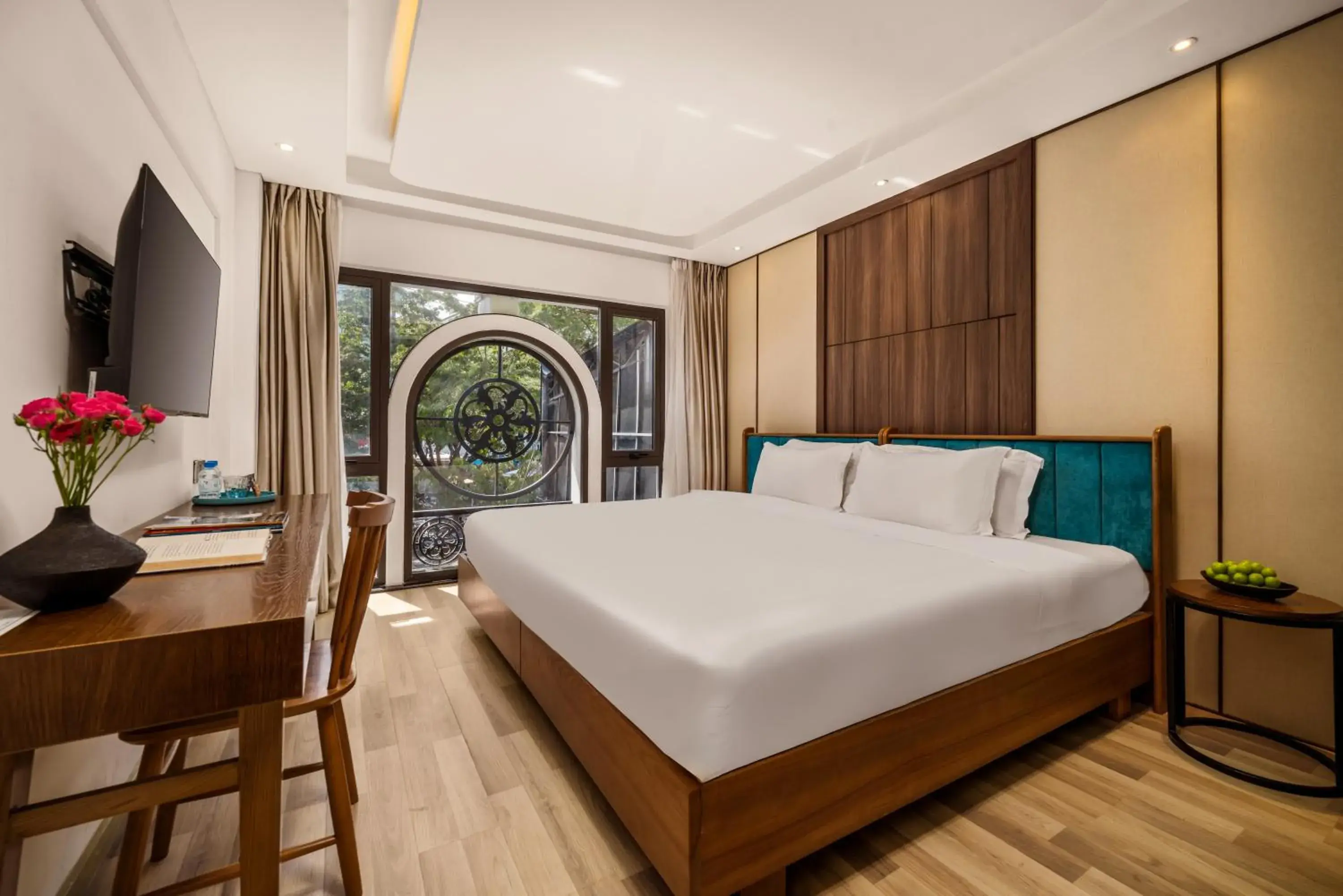 Deluxe Double Room in Brilliant Majestic Hotel Deluxe Double Room in Brilliant Majestic Hotel