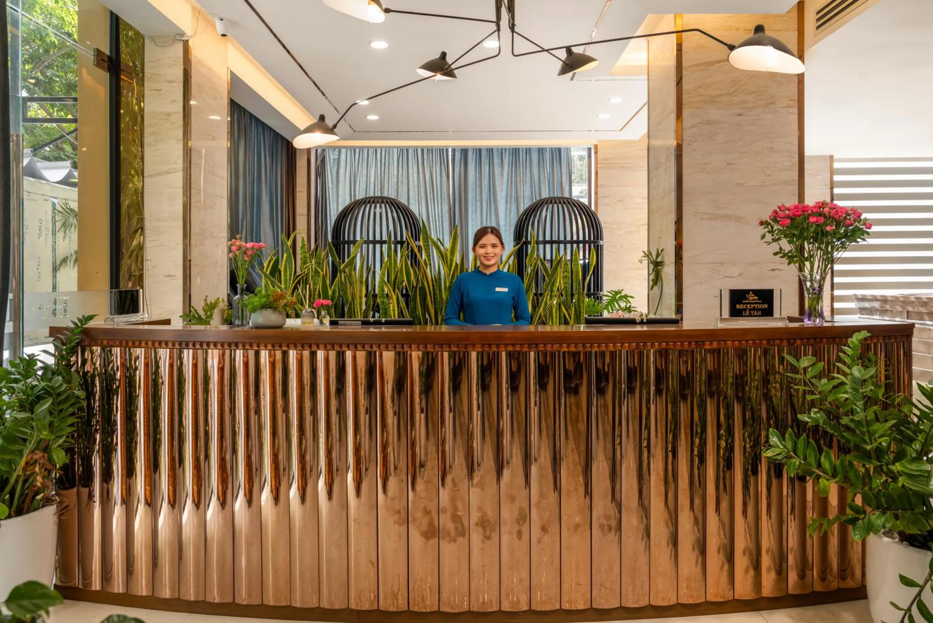 Staff in Brilliant Majestic Hotel